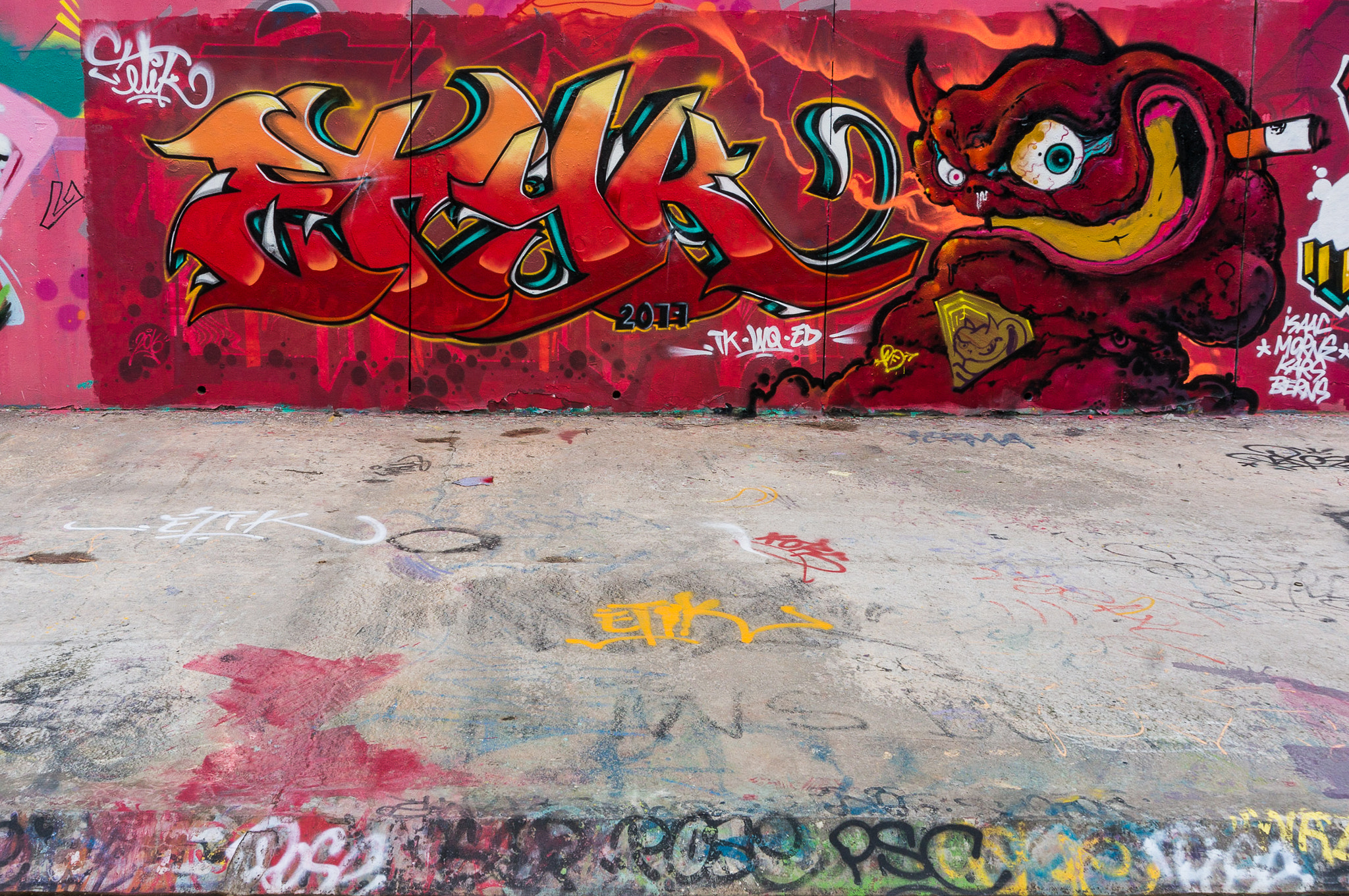 Sony Alpha NEX-5R sample photo. Street art photography