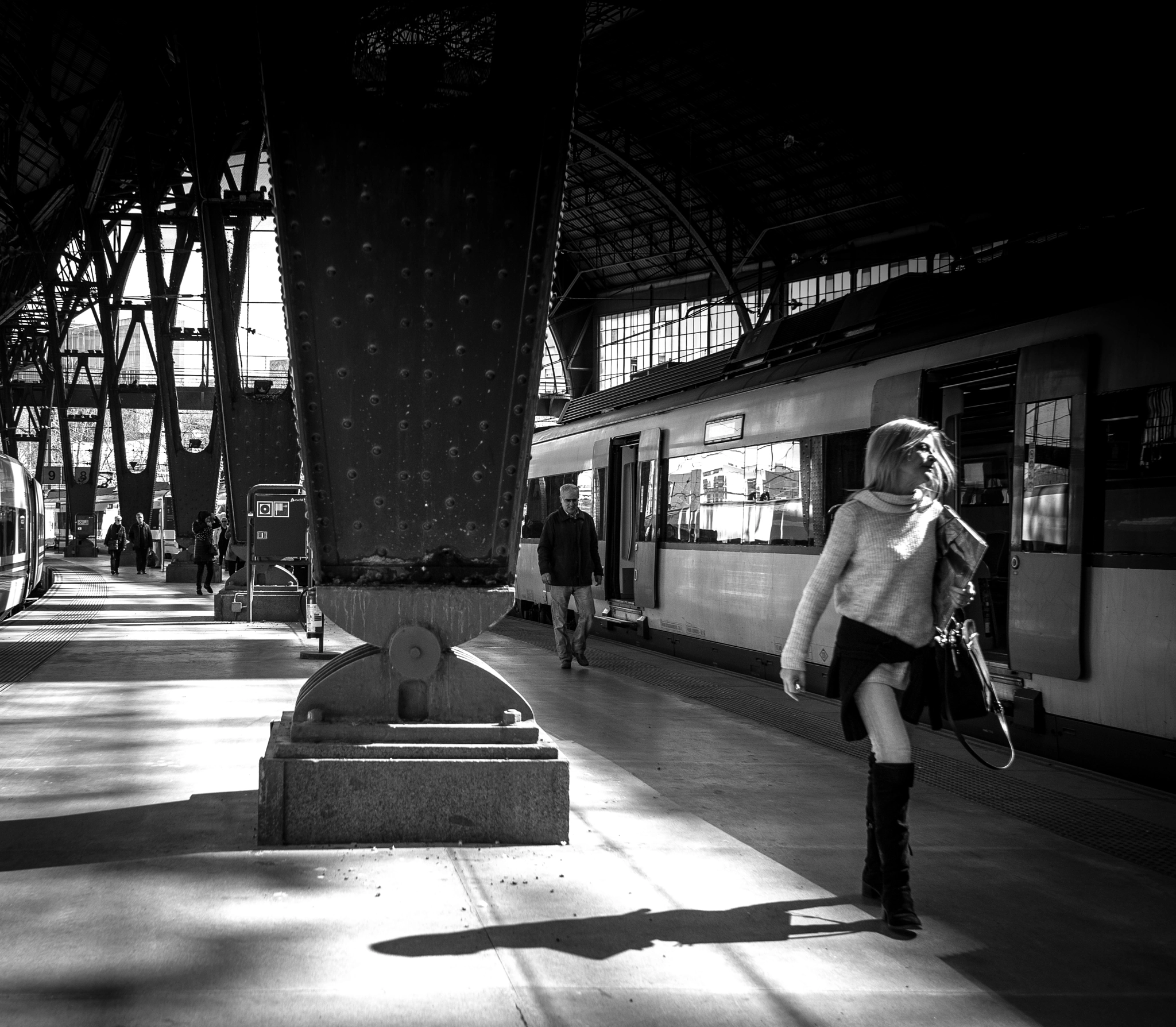 Leica X (Typ 113) sample photo. Lady photography