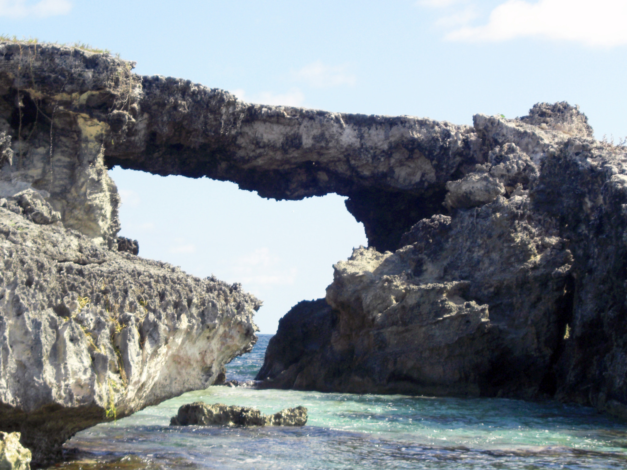 CASIO EX-Z1050 sample photo. San juan rock formation photography