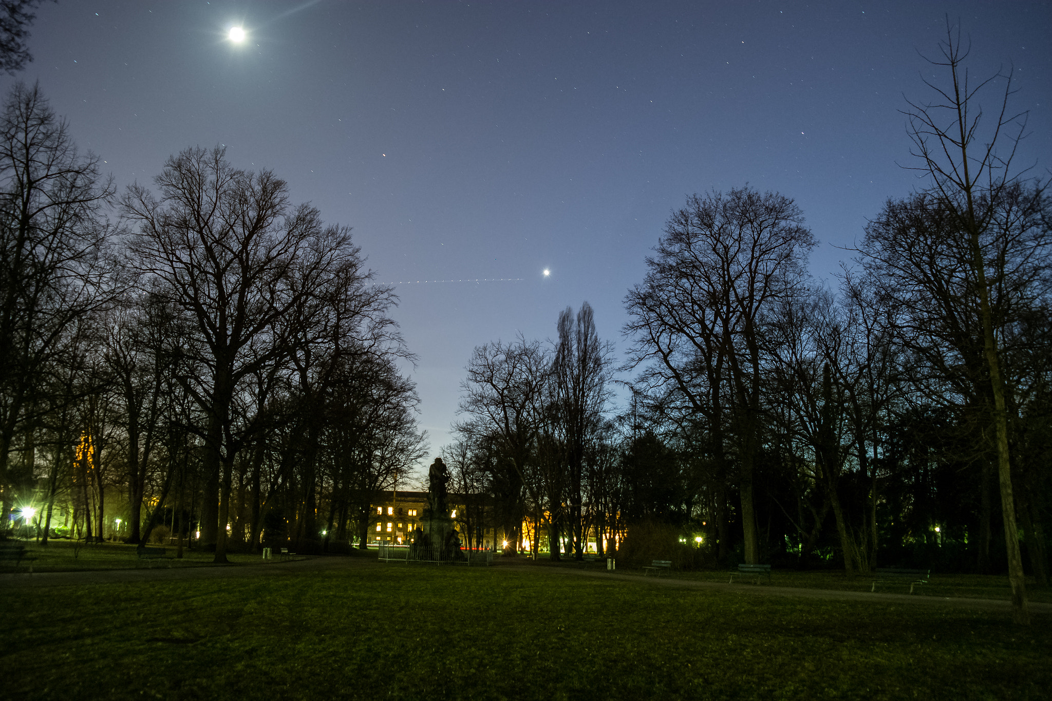 Samsung NX300 + Samsung NX 18-55mm F3.5-5.6 OIS sample photo. Moon and stars photography