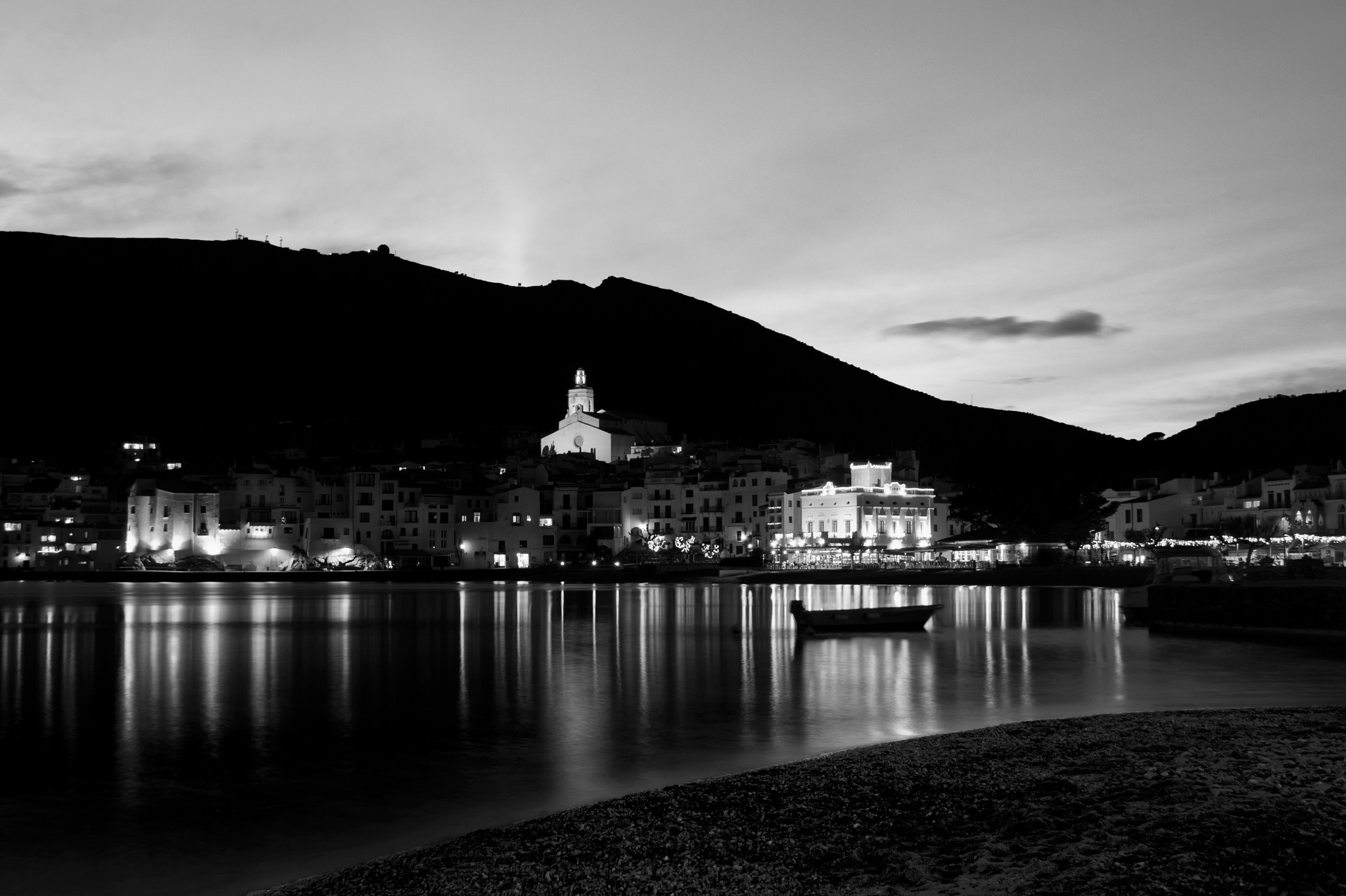 Sigma 18-200mm f/3.5-6.3 DC OS sample photo. Cadaqués photography