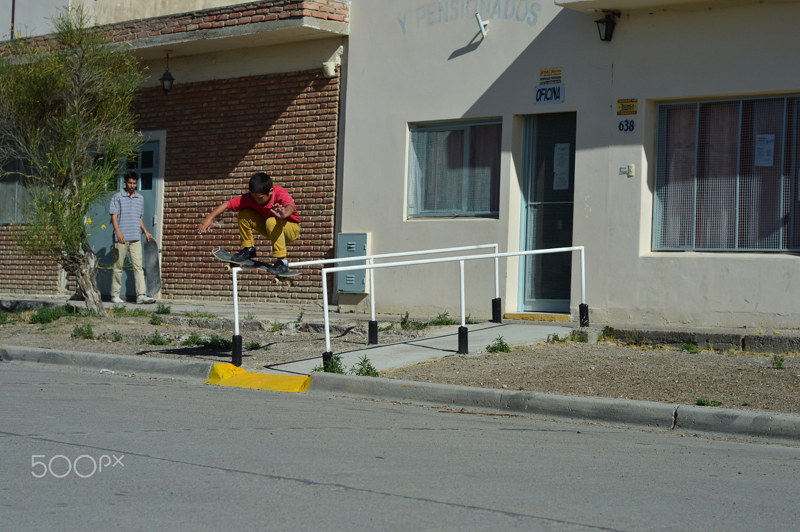 Nikon D3200 + Nikon AF Nikkor 50mm F1.8D sample photo. /skate/ photography