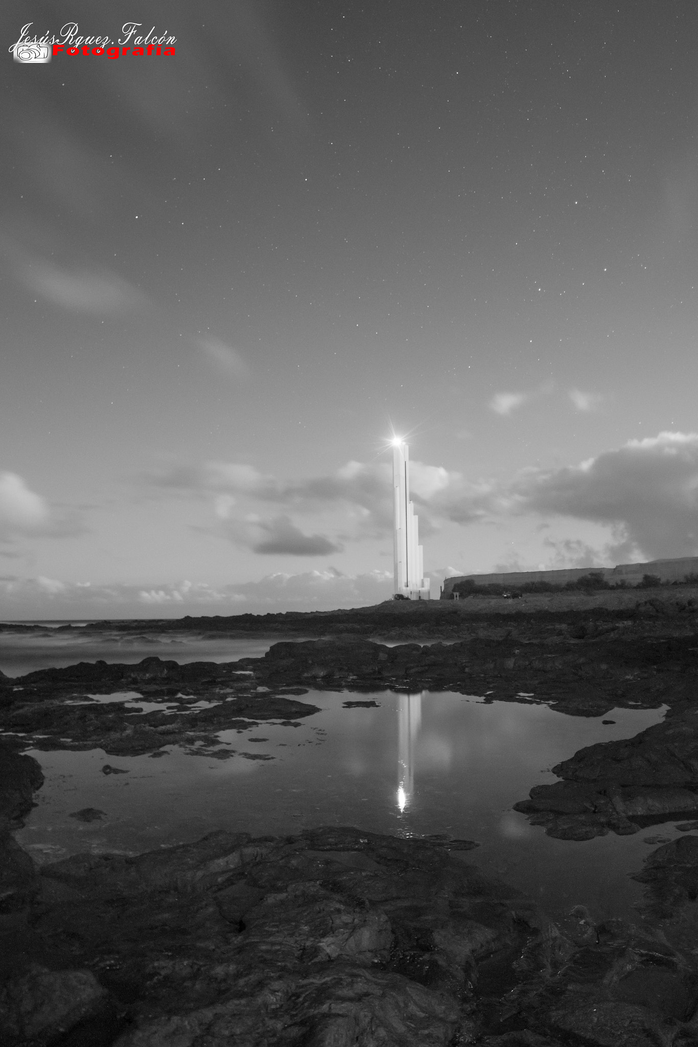Samyang 14mm F2.8 ED AS IF UMC sample photo. The end of the light photography
