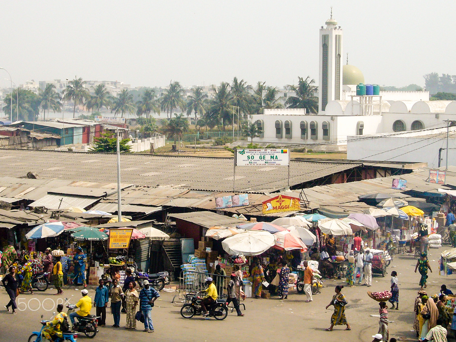 Panasonic DMC-FX01 sample photo. Dantokpa market, cotonou, benin photography