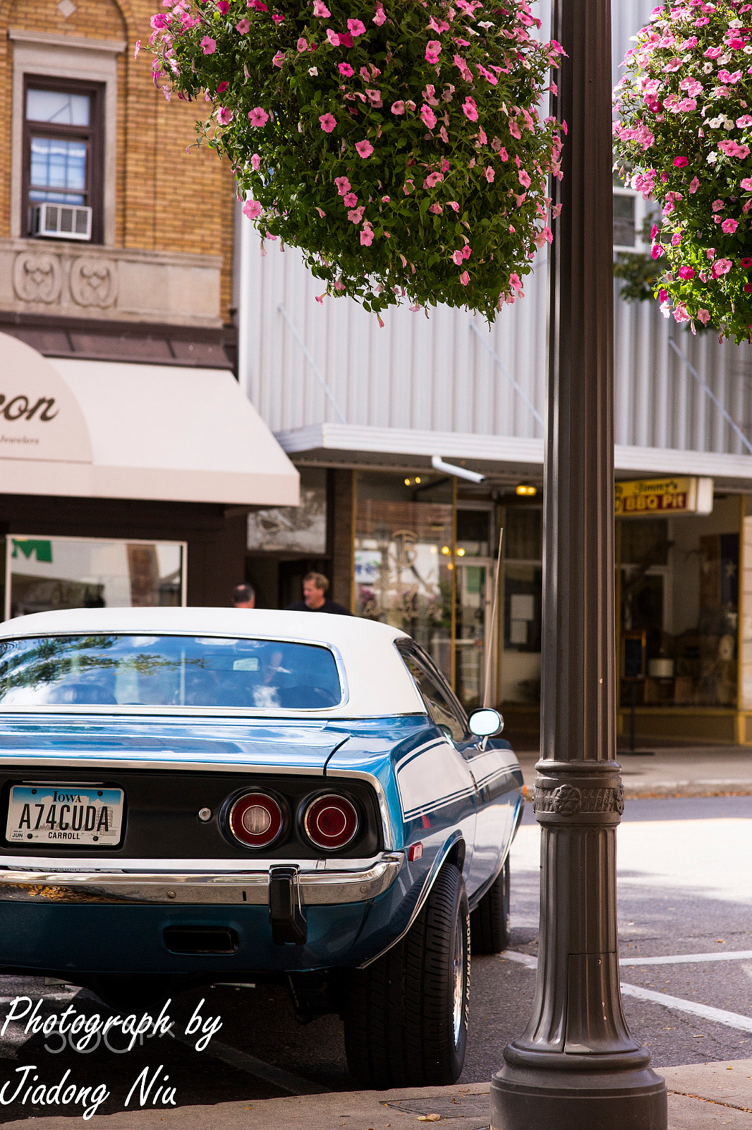 Sigma 85mm F1.4 EX DG HSM sample photo. Street car photography