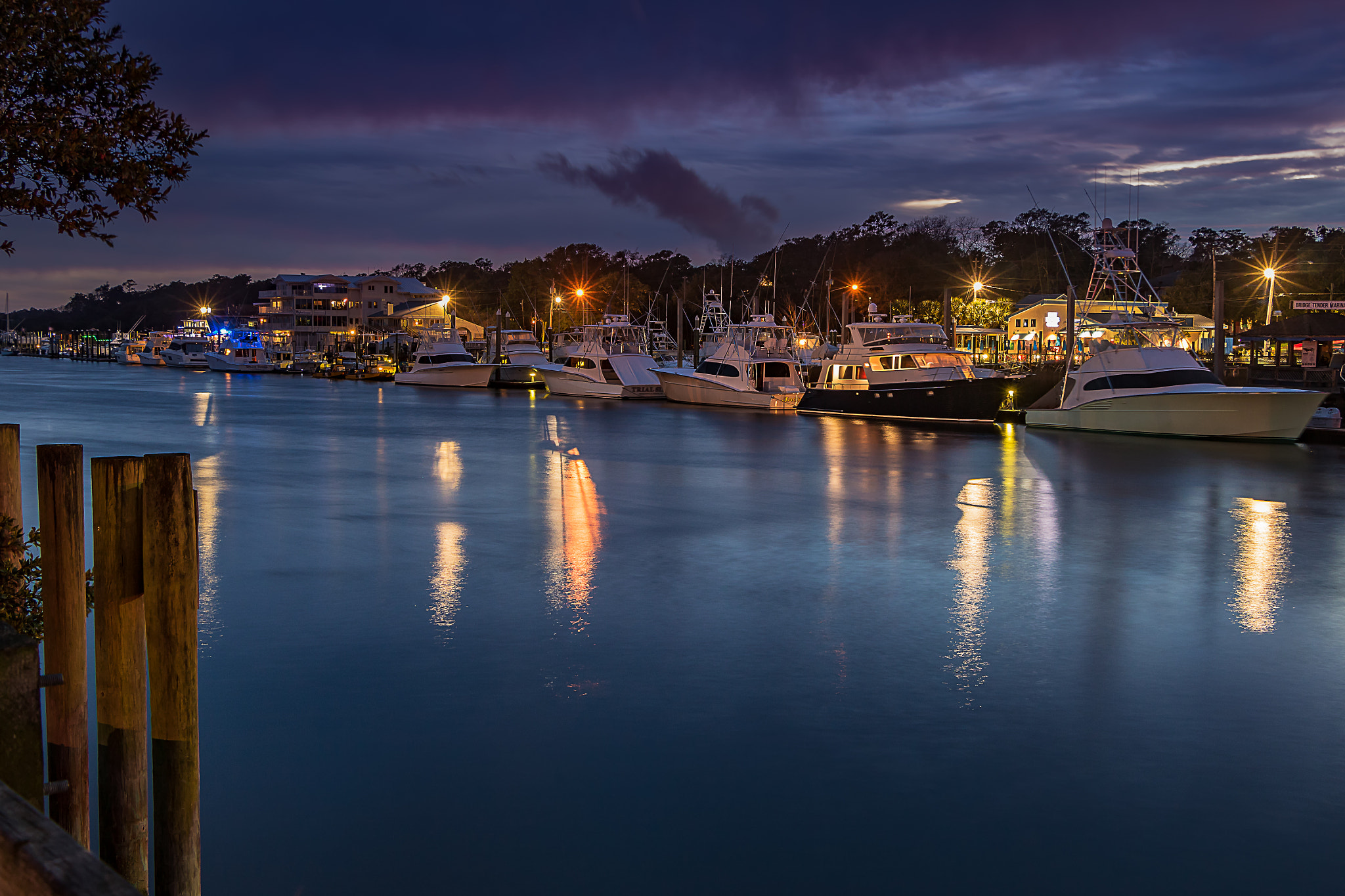 Canon EOS 750D (EOS Rebel T6i / EOS Kiss X8i) sample photo. Blue hour at wrightsville beach photography