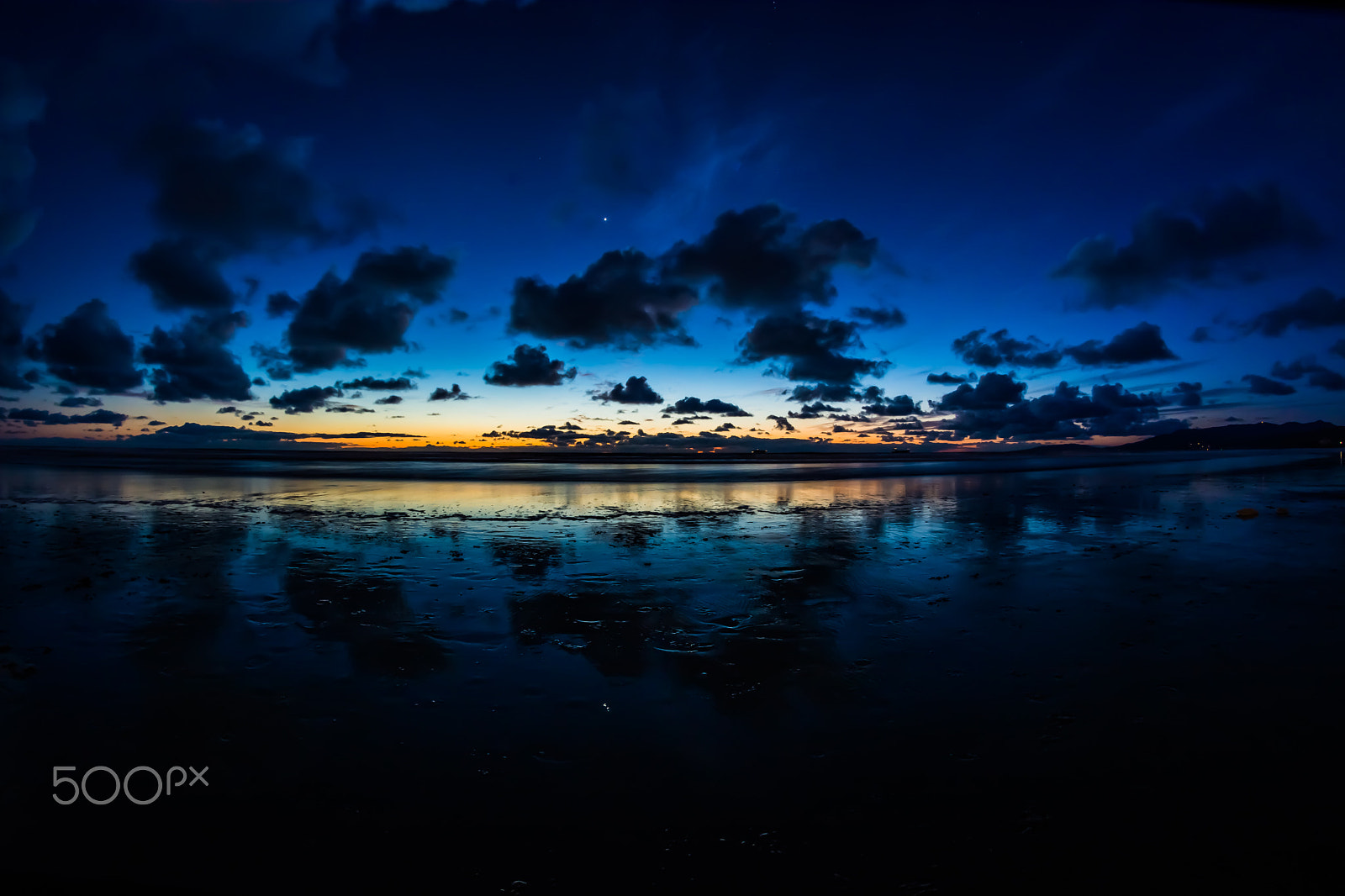 Samyang 8mm F3.5 Aspherical IF MC Fisheye sample photo. Ocean beach photography