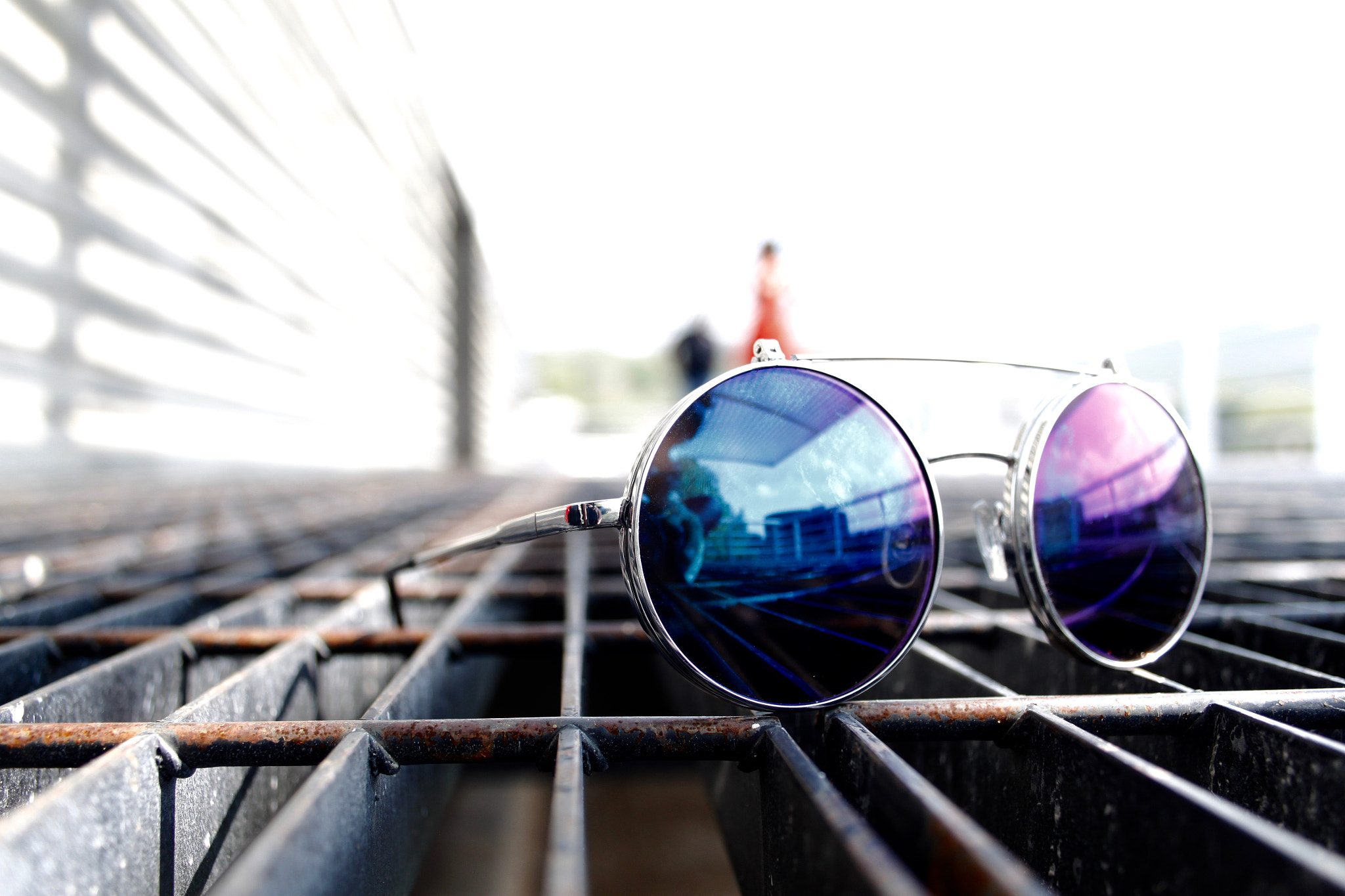 Canon EF-S 18-55mm F3.5-5.6 II sample photo. Sunglasses photography