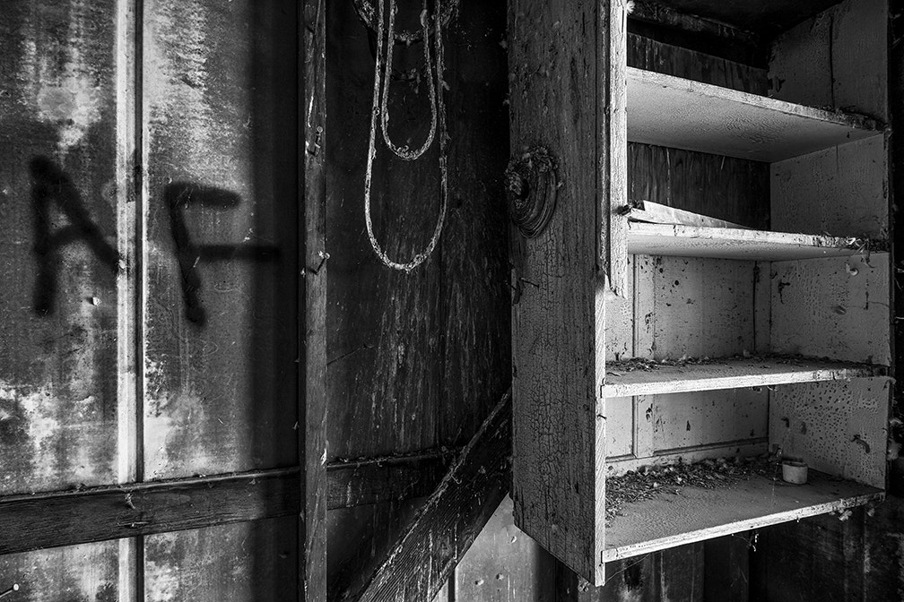 Sigma dp0 Quattro sample photo. Shed interior photography