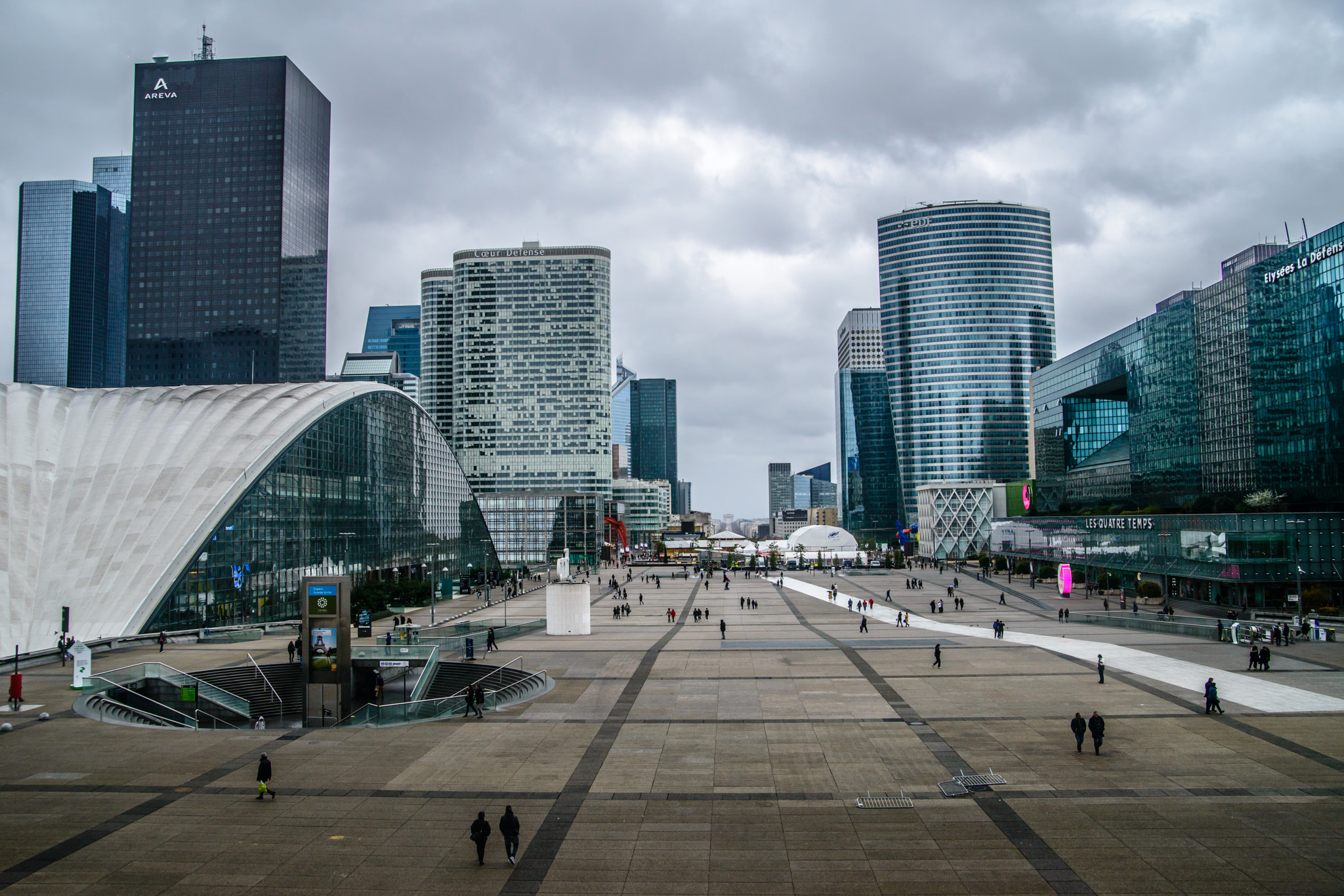 Nikon D800 sample photo. View from grande arche de la défense photography