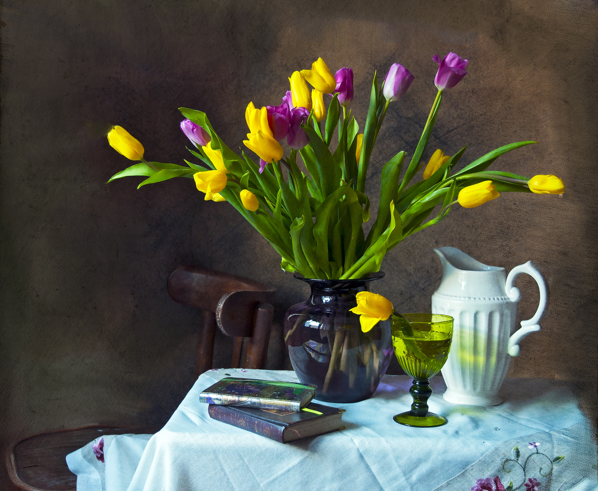Nikon D300 sample photo. A white jug photography