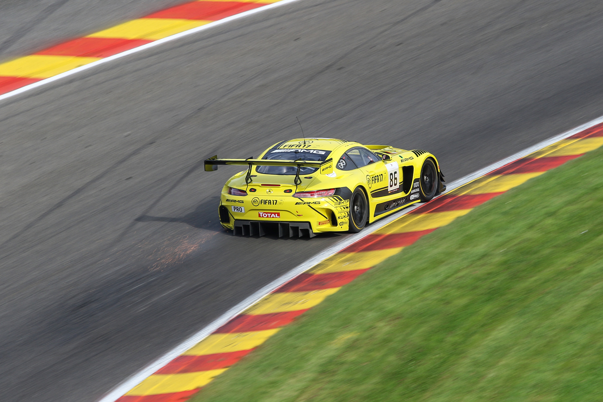 Canon EF 300mm F4L IS USM sample photo. 24h de spa 2016 photography