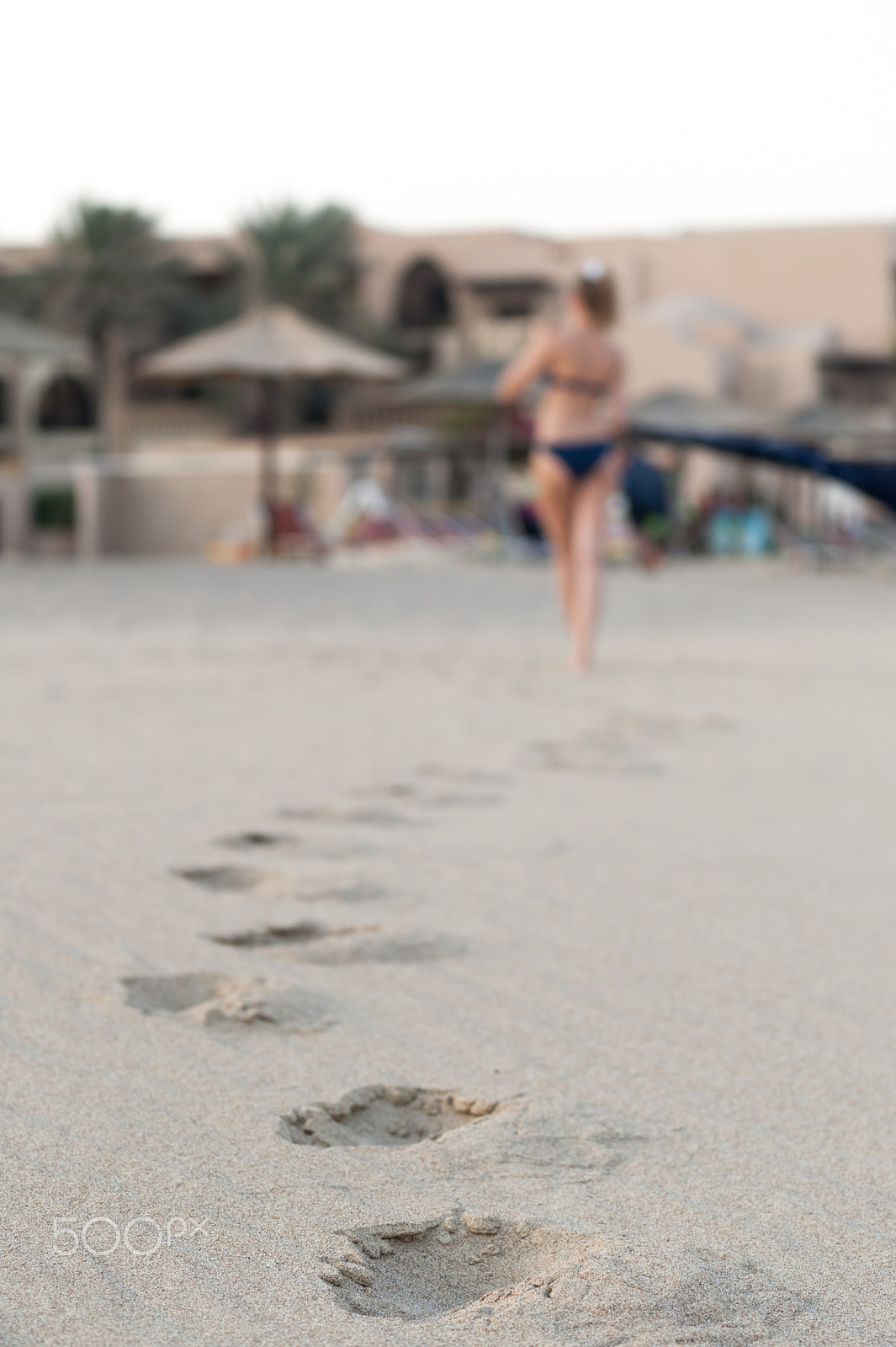 Nikon D700 sample photo. Footprints in the sand photography
