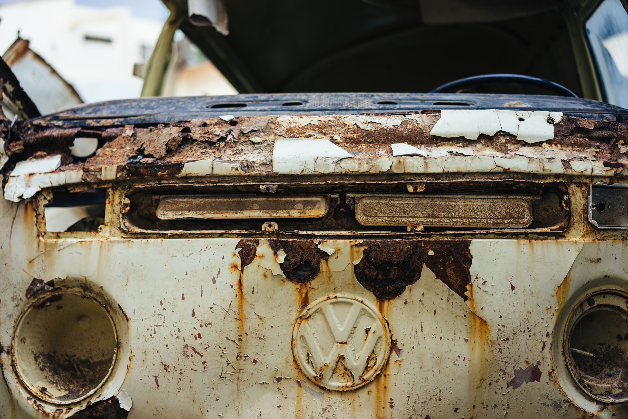 Sony a7R + Sony Sonnar T* FE 55mm F1.8 ZA sample photo. Volkswagen photography