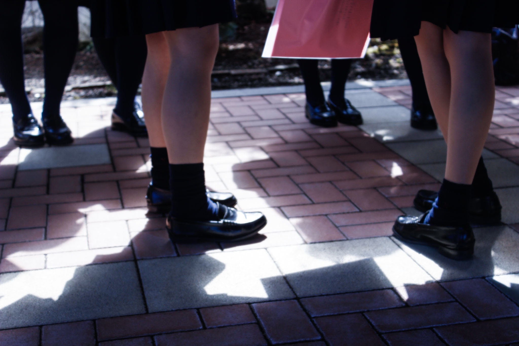 Canon EOS 600D (Rebel EOS T3i / EOS Kiss X5) sample photo. Girls talk photography