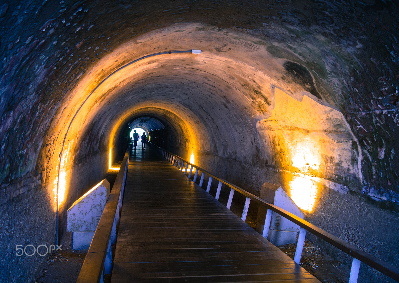 Panasonic Lumix DMC-GX1 + Olympus M.Zuiko Digital 14-42mm F3.5-5.6 II R sample photo. Starlight tunnel photography