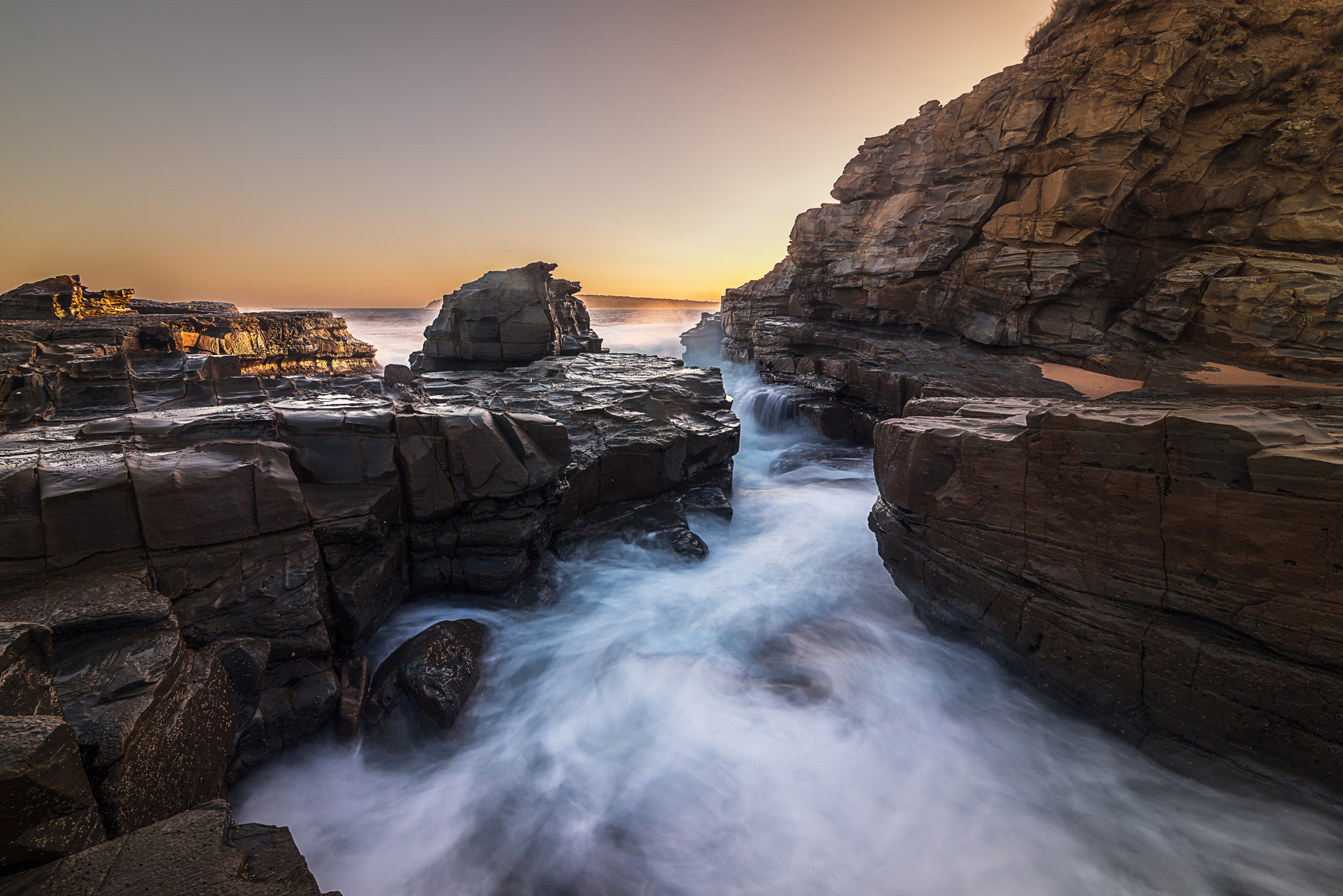 Nikon D800 + Tokina AT-X 16-28mm F2.8 Pro FX sample photo. Cadillac canyon -2 photography