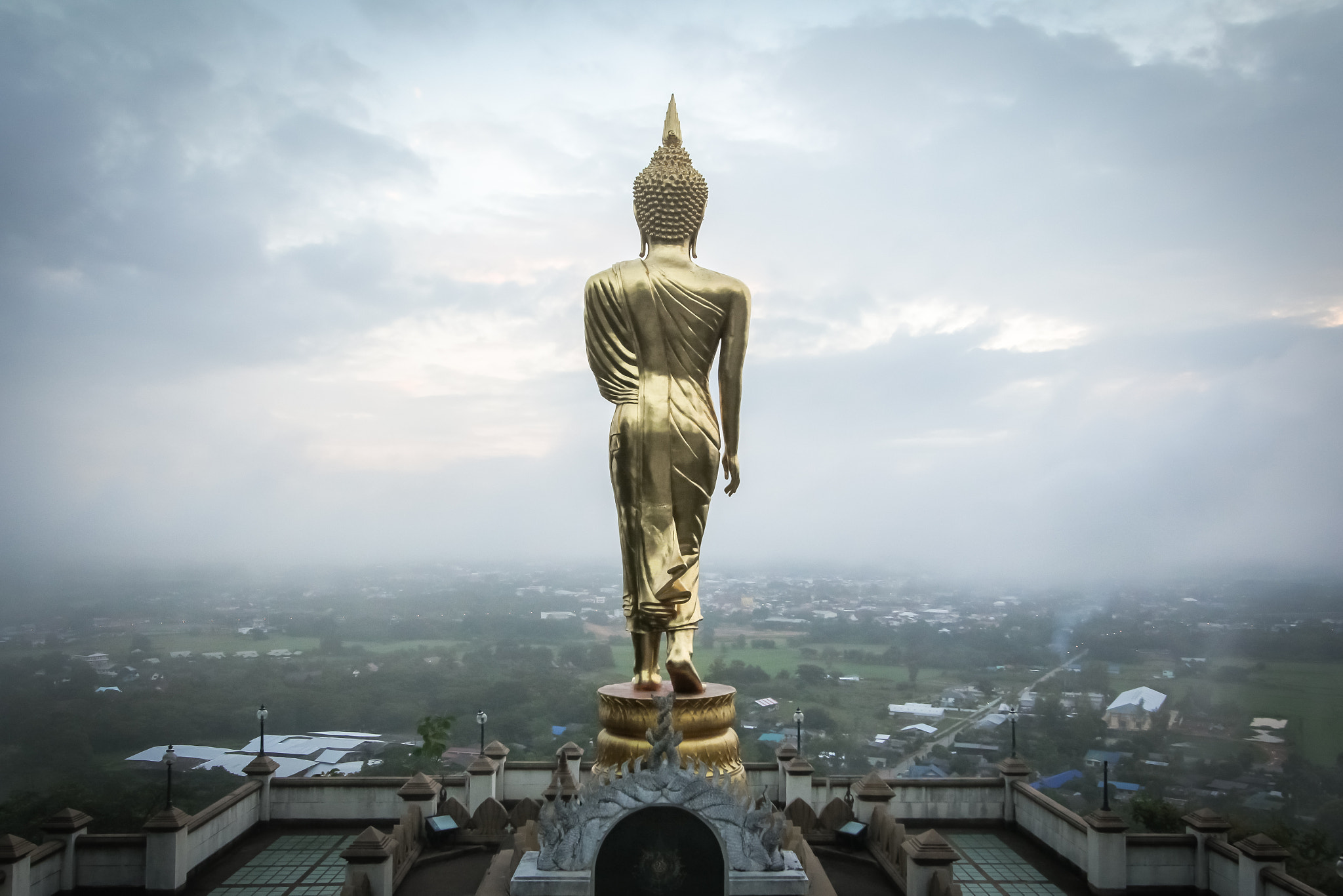 Canon EF-S 10-22mm F3.5-4.5 USM sample photo. Buddha sculpture in nan province, thailand. photography