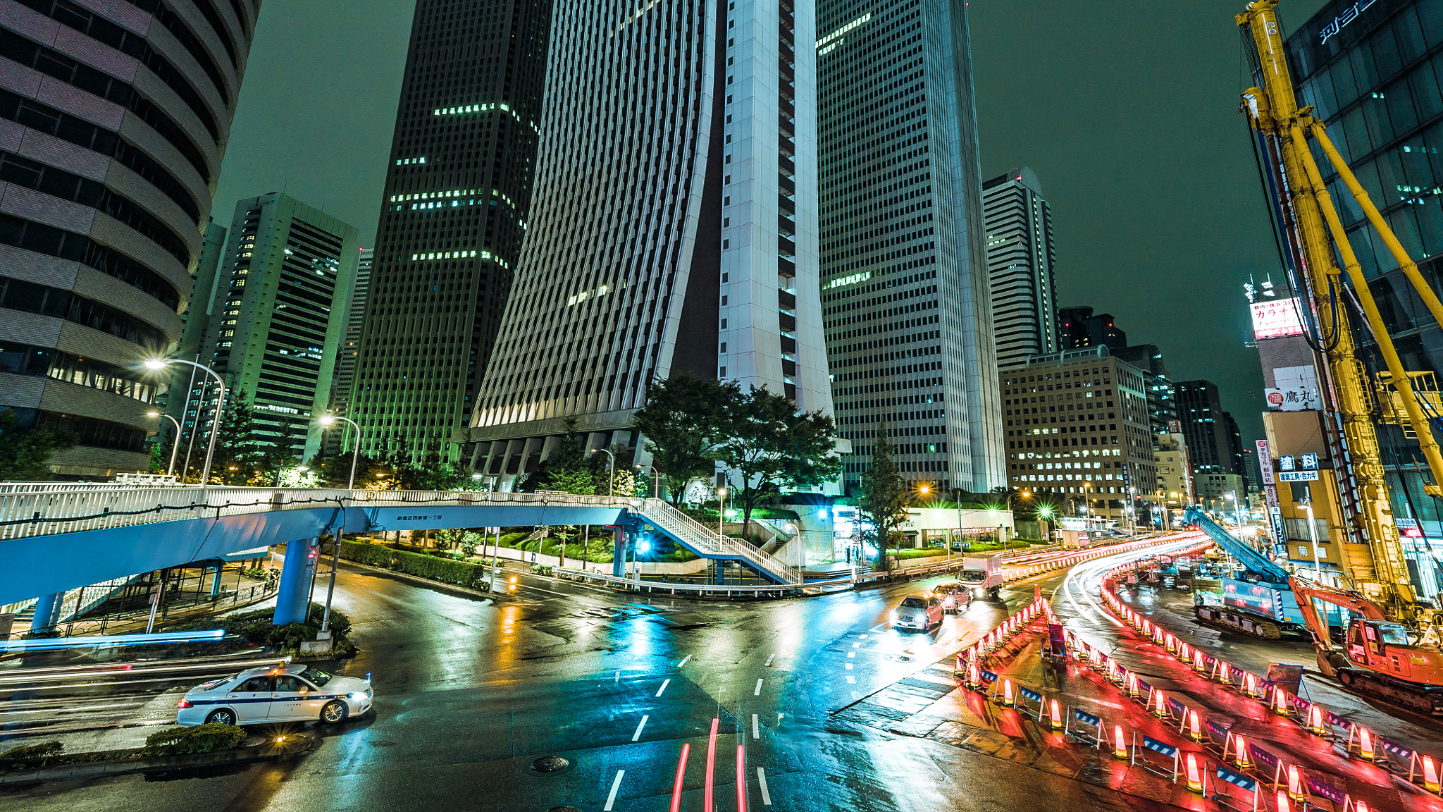 ZEISS Distagon T* 15mm F2.8 sample photo. Shinjuku of rain photography