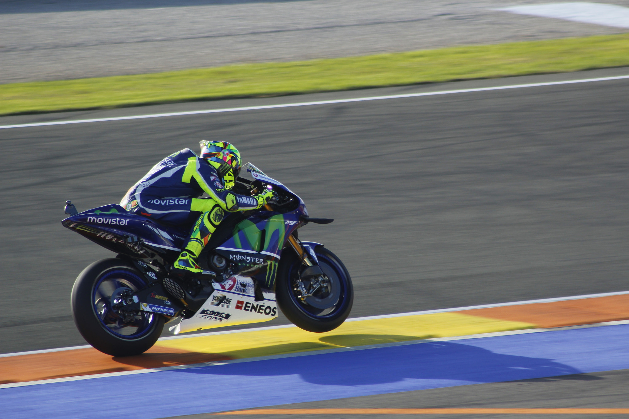 Canon EF 75-300mm f/4-5.6 USM sample photo. Valentino rossi photography