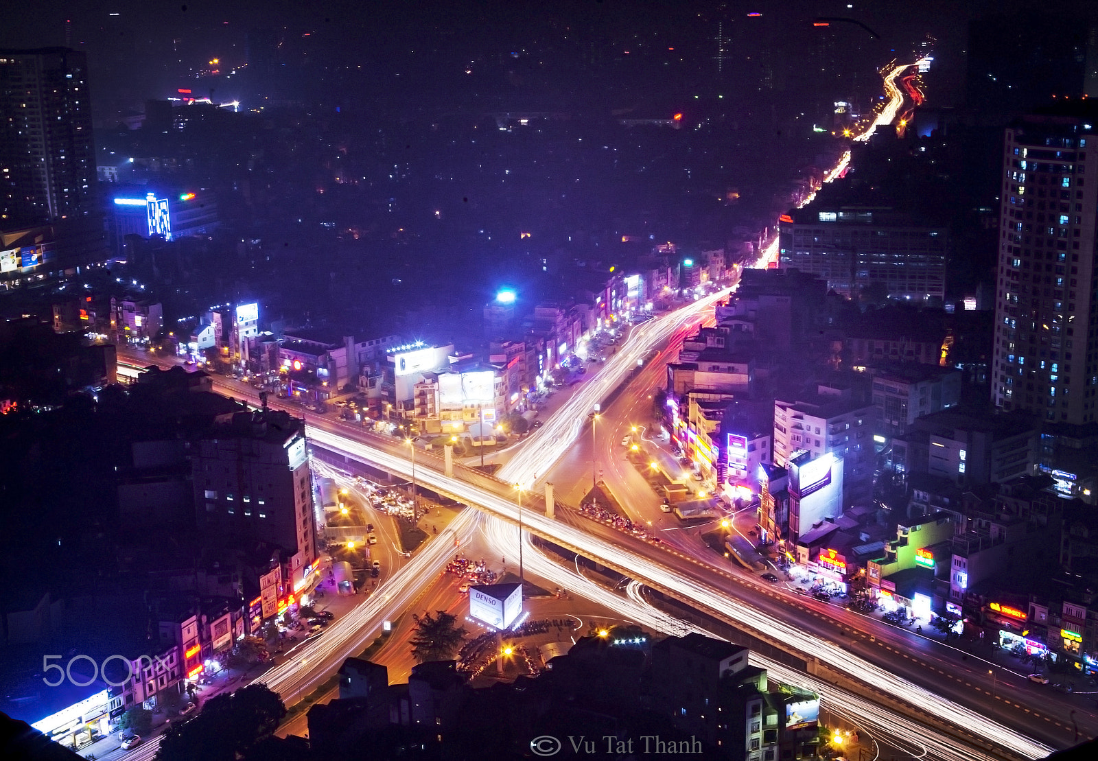 Canon EOS 5D + Canon EF 24-70mm F2.8L USM sample photo. Khi thành phố lên đèn photography
