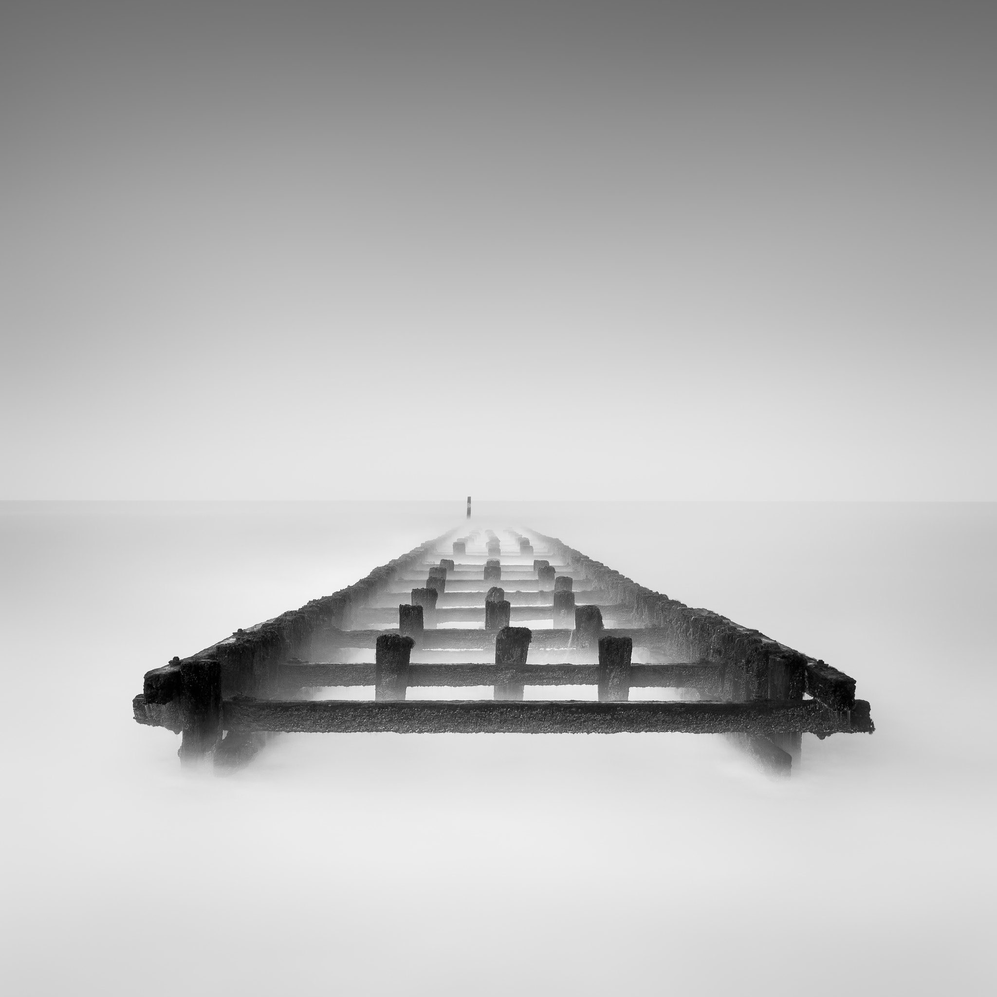 Nikon AF-S Nikkor 18-35mm F3.5-4.5G ED sample photo. Groynes ii photography