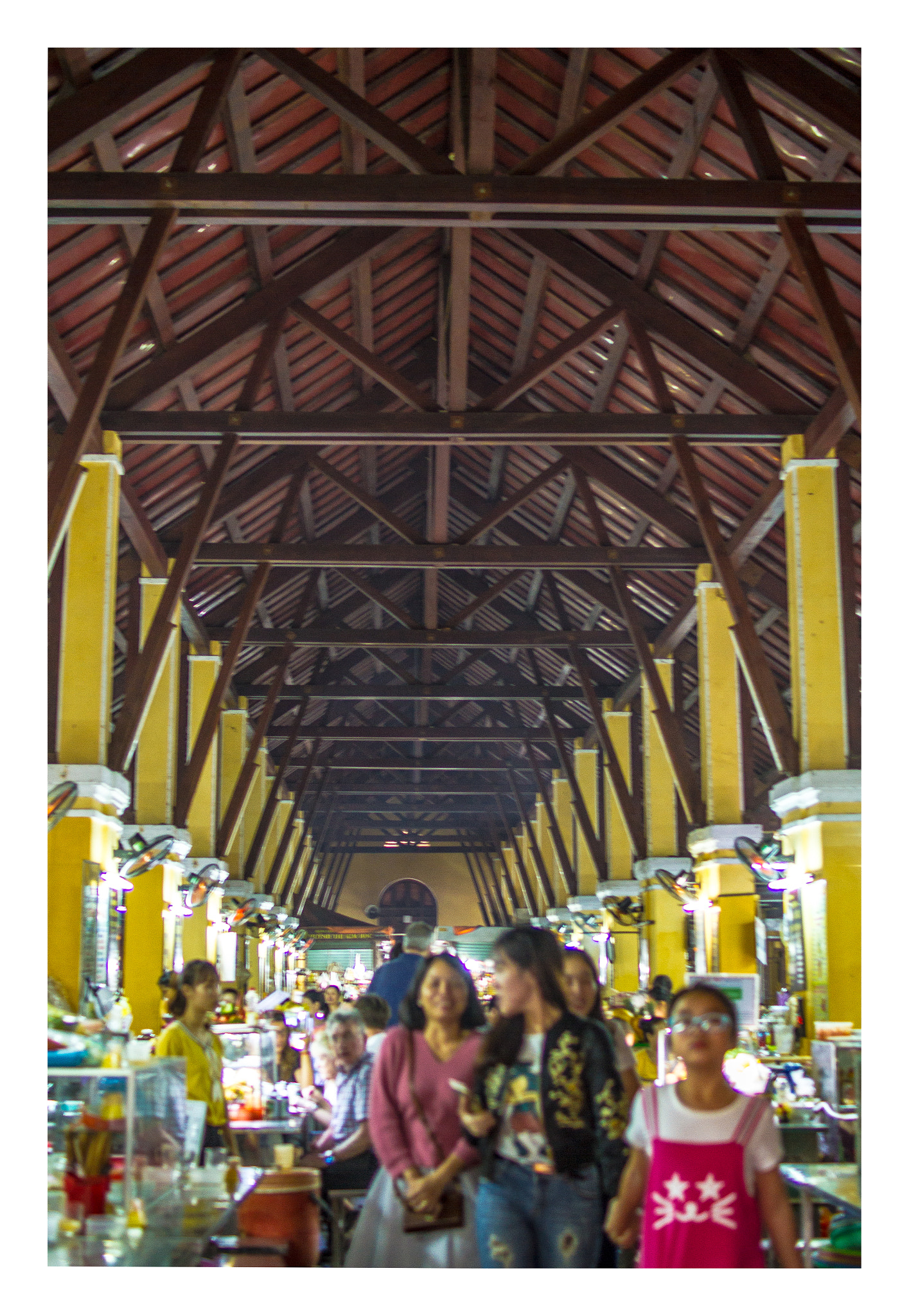 Sigma 30mm F1.4 EX DC HSM sample photo. Hoi an market photography