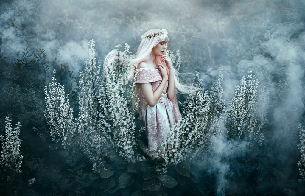 Under your spell... by Bella Kotak on 500px.com