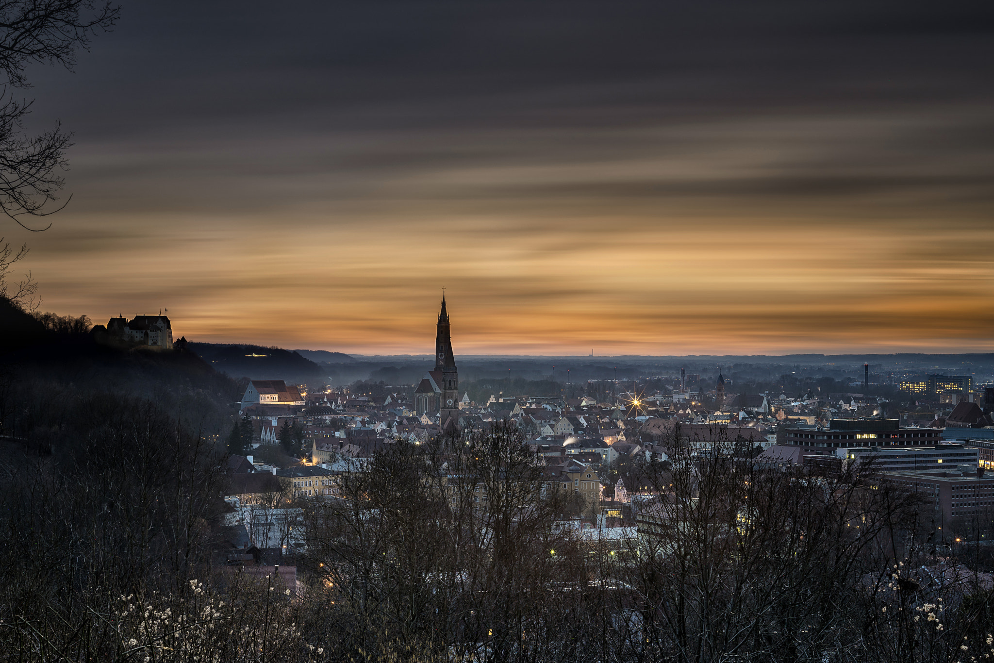 Sony a7 sample photo. Night coming in landshut photography