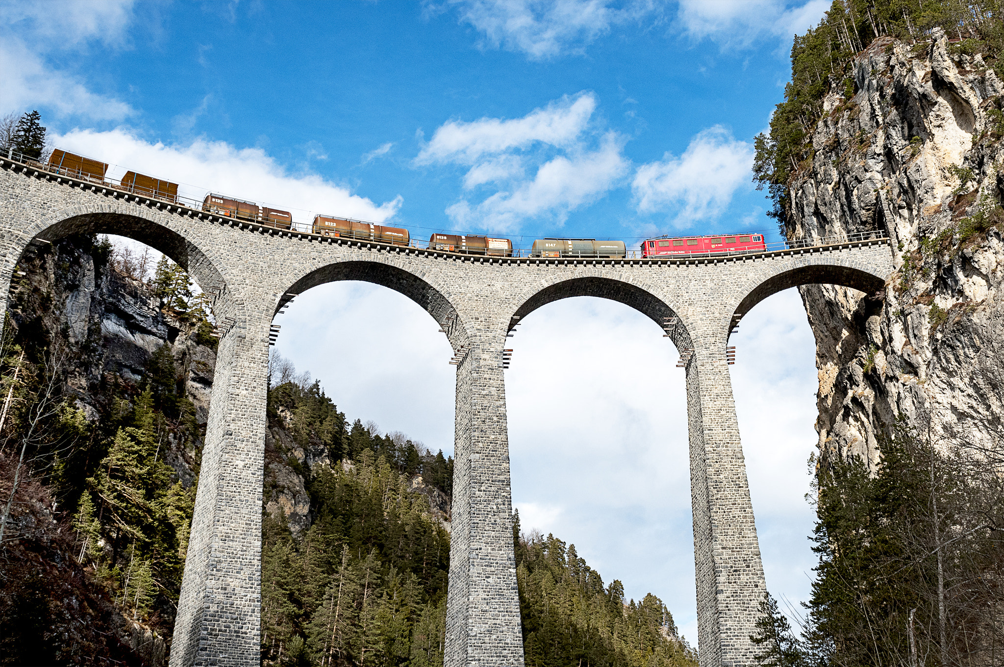 Nikon AF-S Nikkor 24-70mm F2.8G ED sample photo. Landwasser viaduct photography