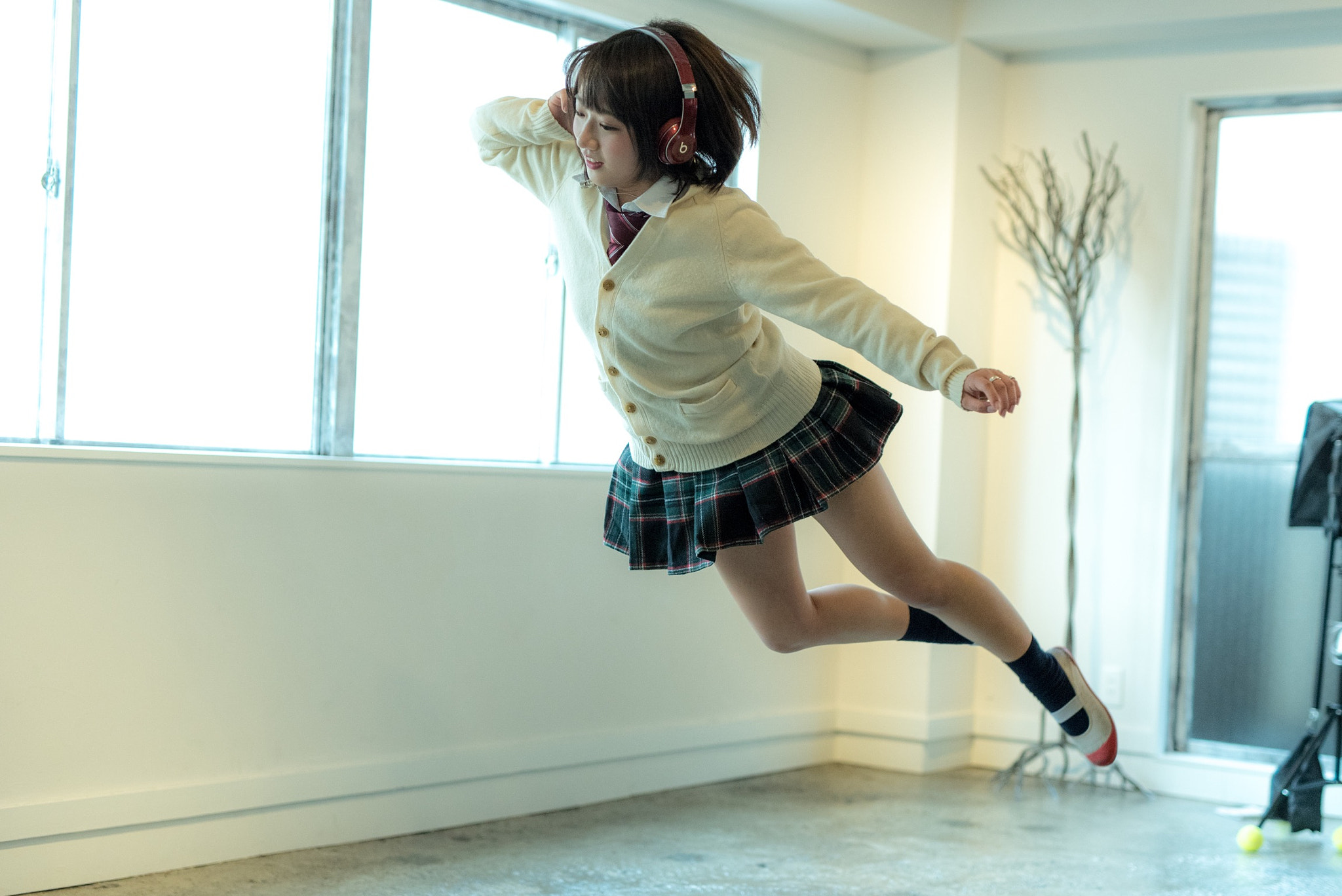 Nikon D750 sample photo. The floating girl photography