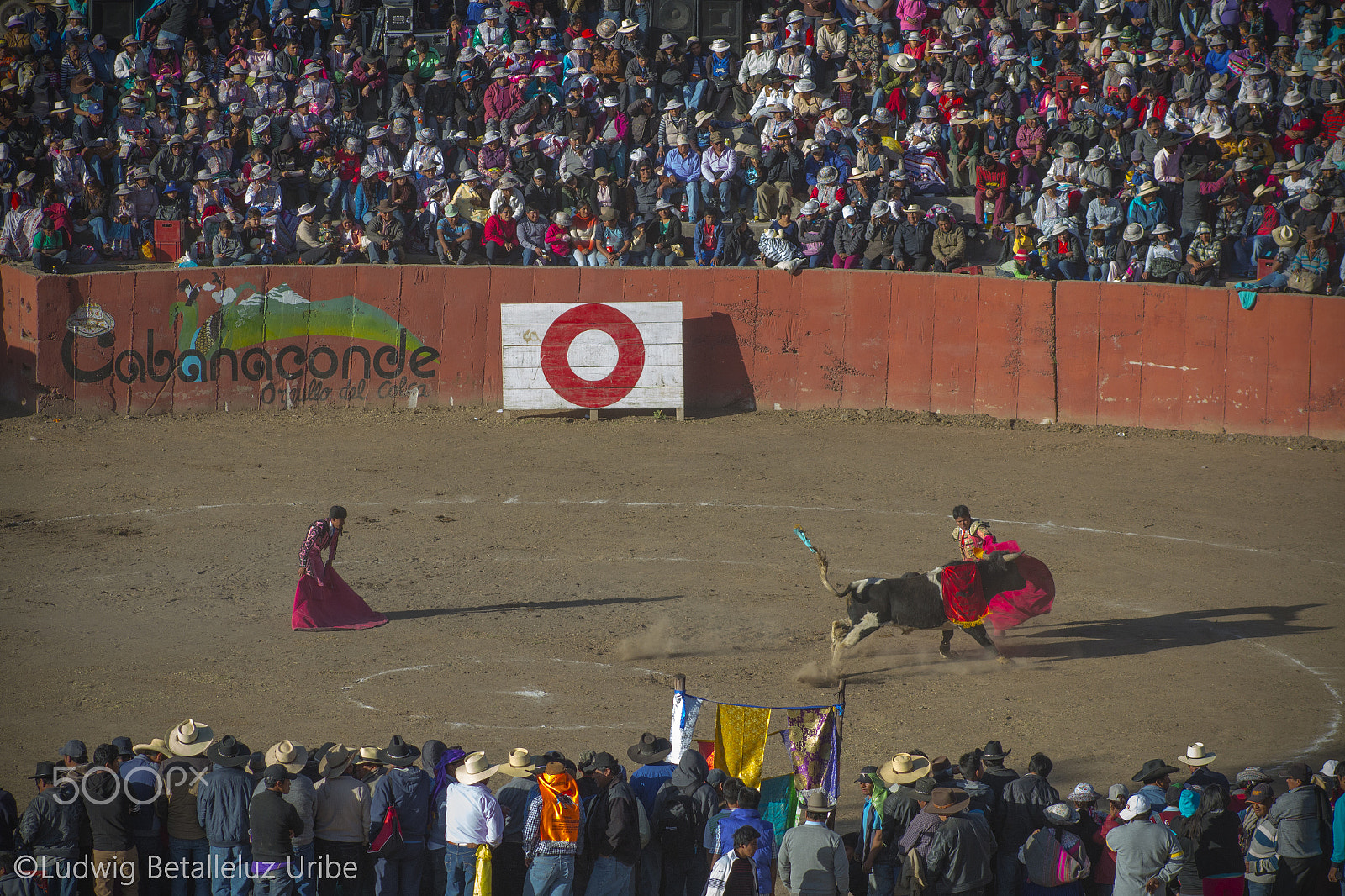 Canon EF 75-300mm f/4-5.6 USM sample photo. Corrida de toro photography