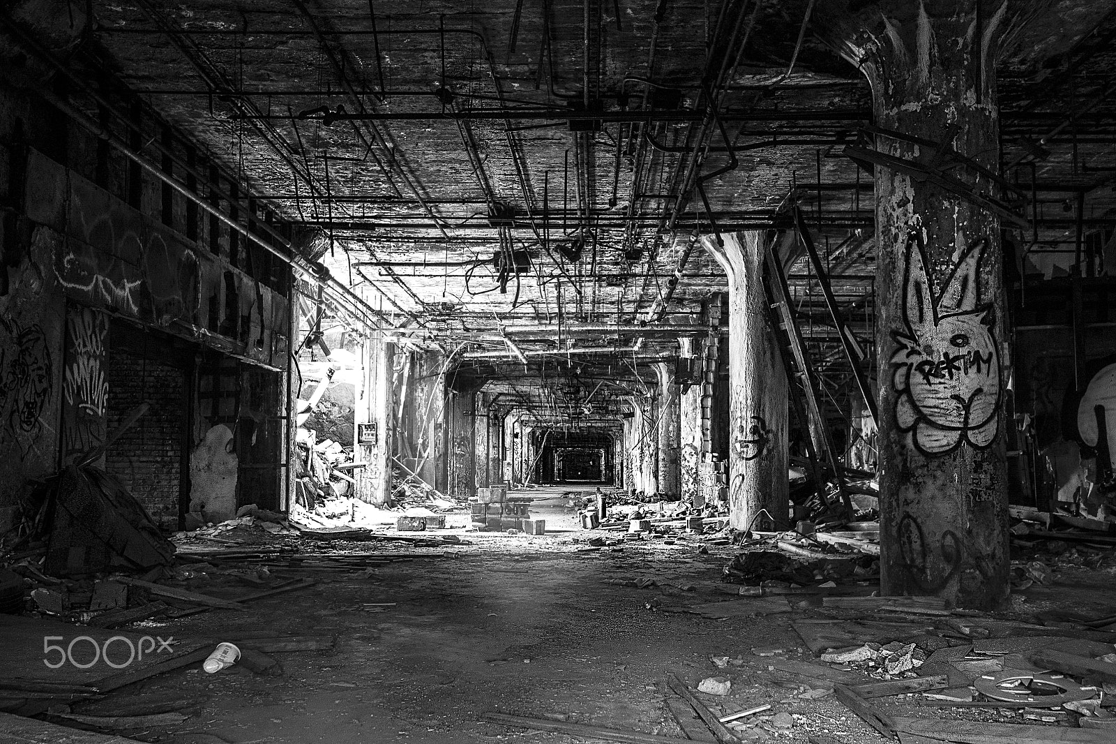 Sigma 10-20mm F3.5 EX DC HSM sample photo. Detroit photography