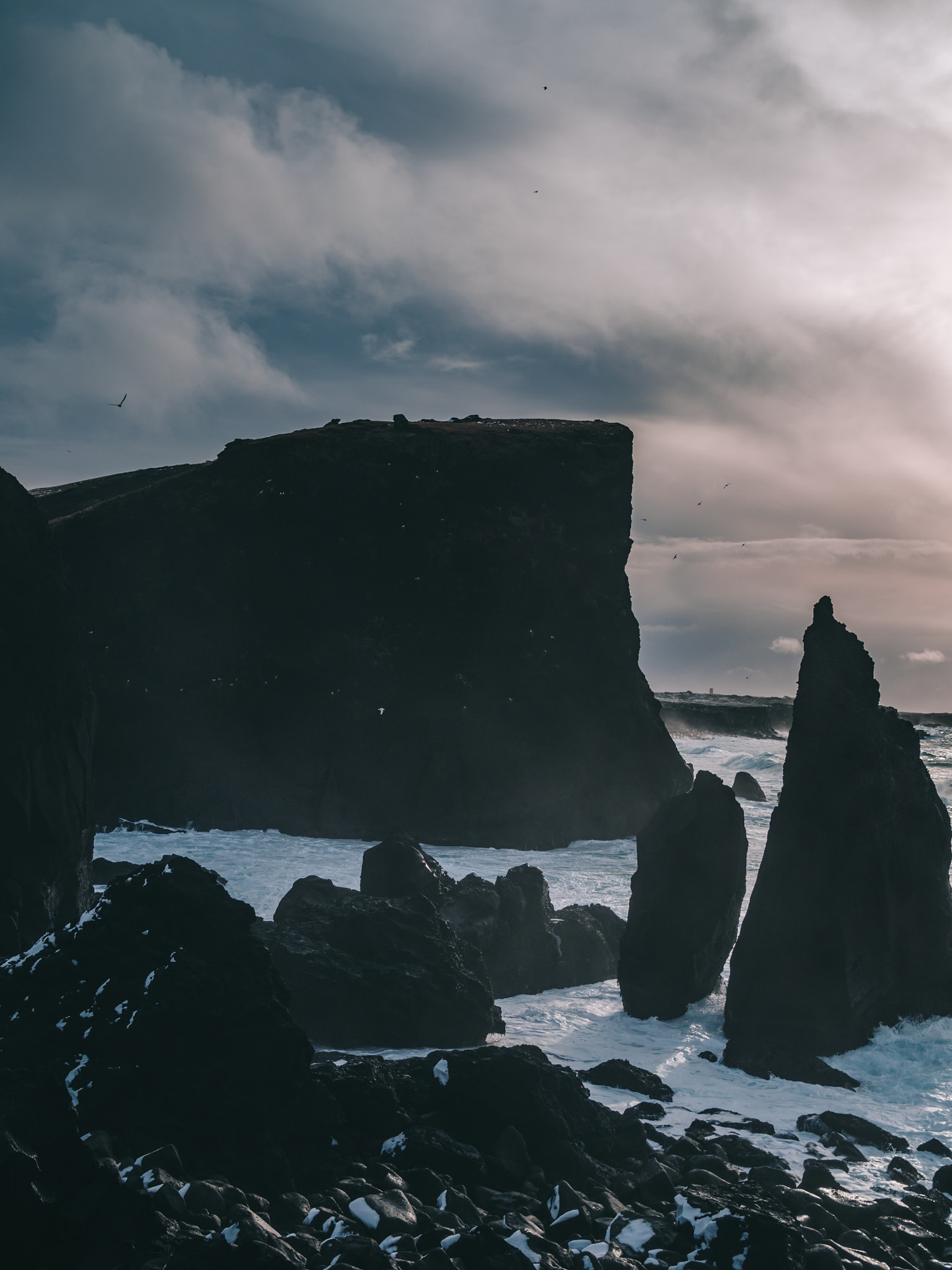 Olympus OM-D E-M5 II + Olympus M.Zuiko Digital 25mm F1.8 sample photo. Iceland photography