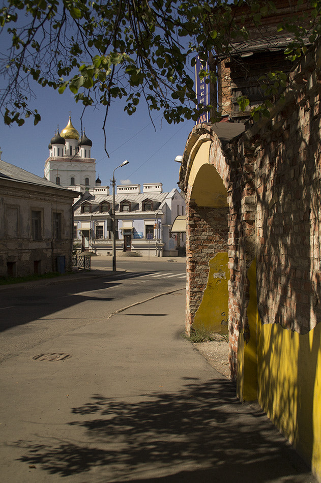 Sony DT 18-200mm F3.5-6.3 sample photo. Pskov. photography