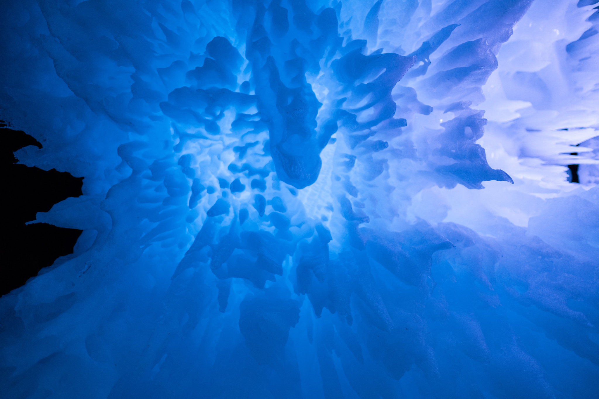 Fujifilm X-T2 + Fujifilm XF 23mm F1.4 R sample photo. Ice castle - straight up photography