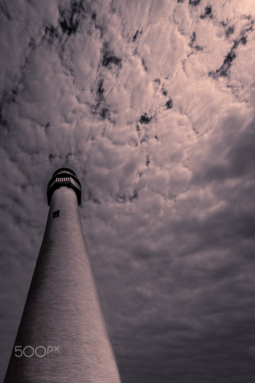Voigtlander HELIAR-HYPER WIDE 10mm F5.6 sample photo. Lighthouse storm 1 photography