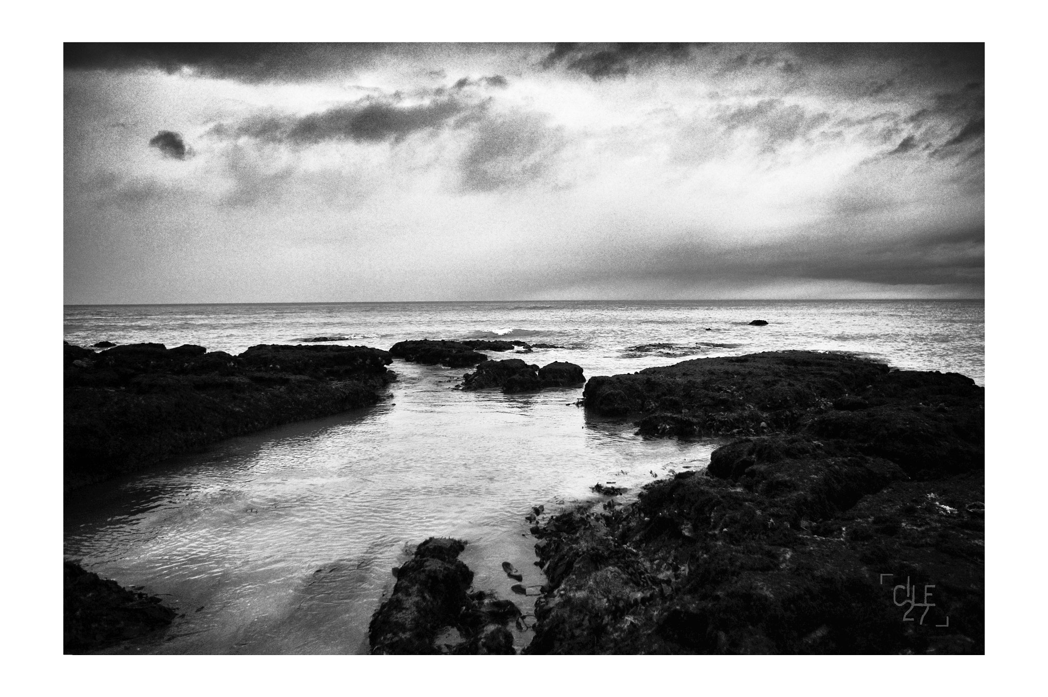 Nikon D700 + AF Nikkor 50mm f/1.8 sample photo. The horizon begins here... photography