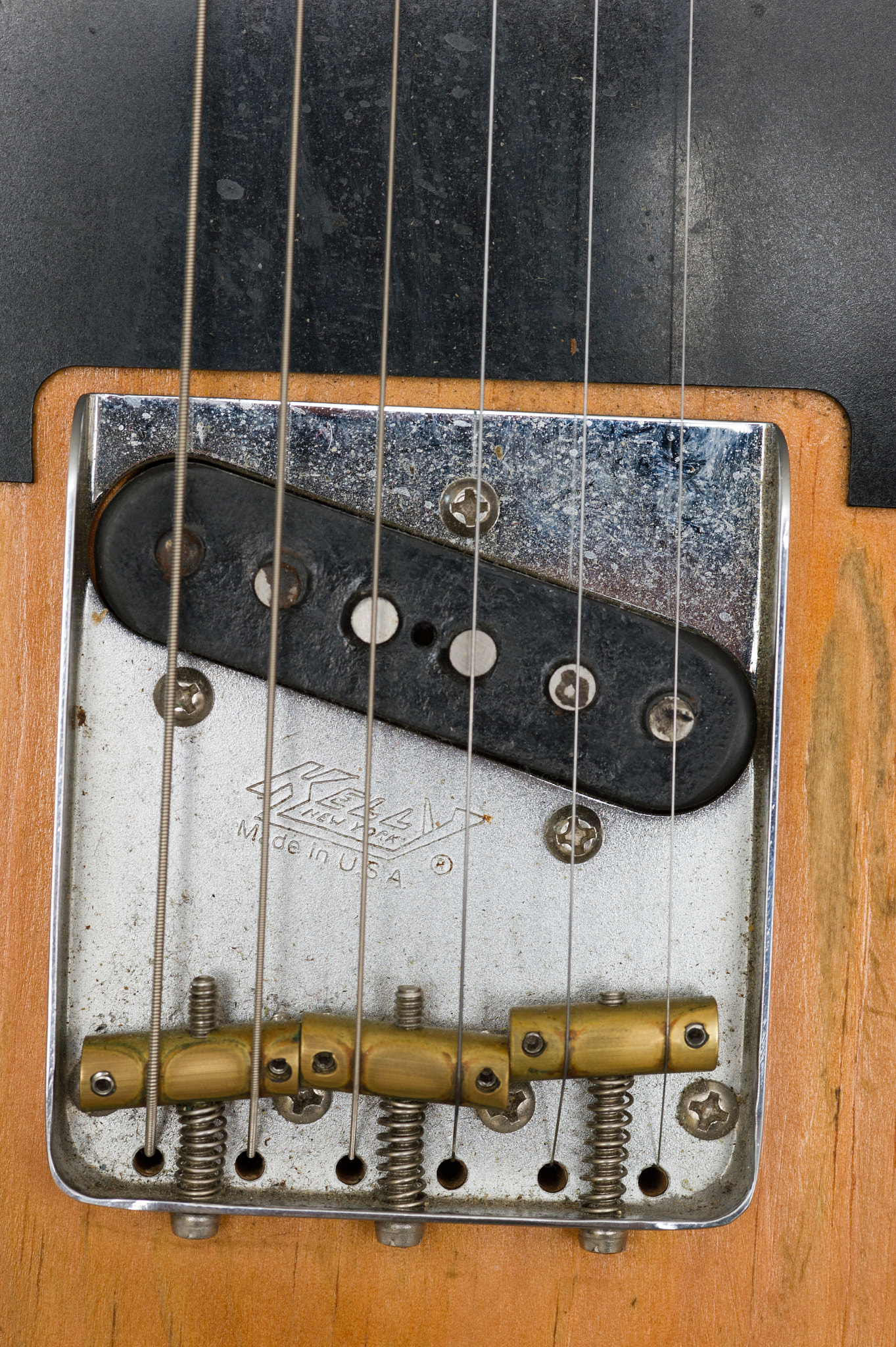 Nikon D3S + ZEISS Makro-Planar T* 100mm F2 sample photo. Detail of telecaster electric guitar photography