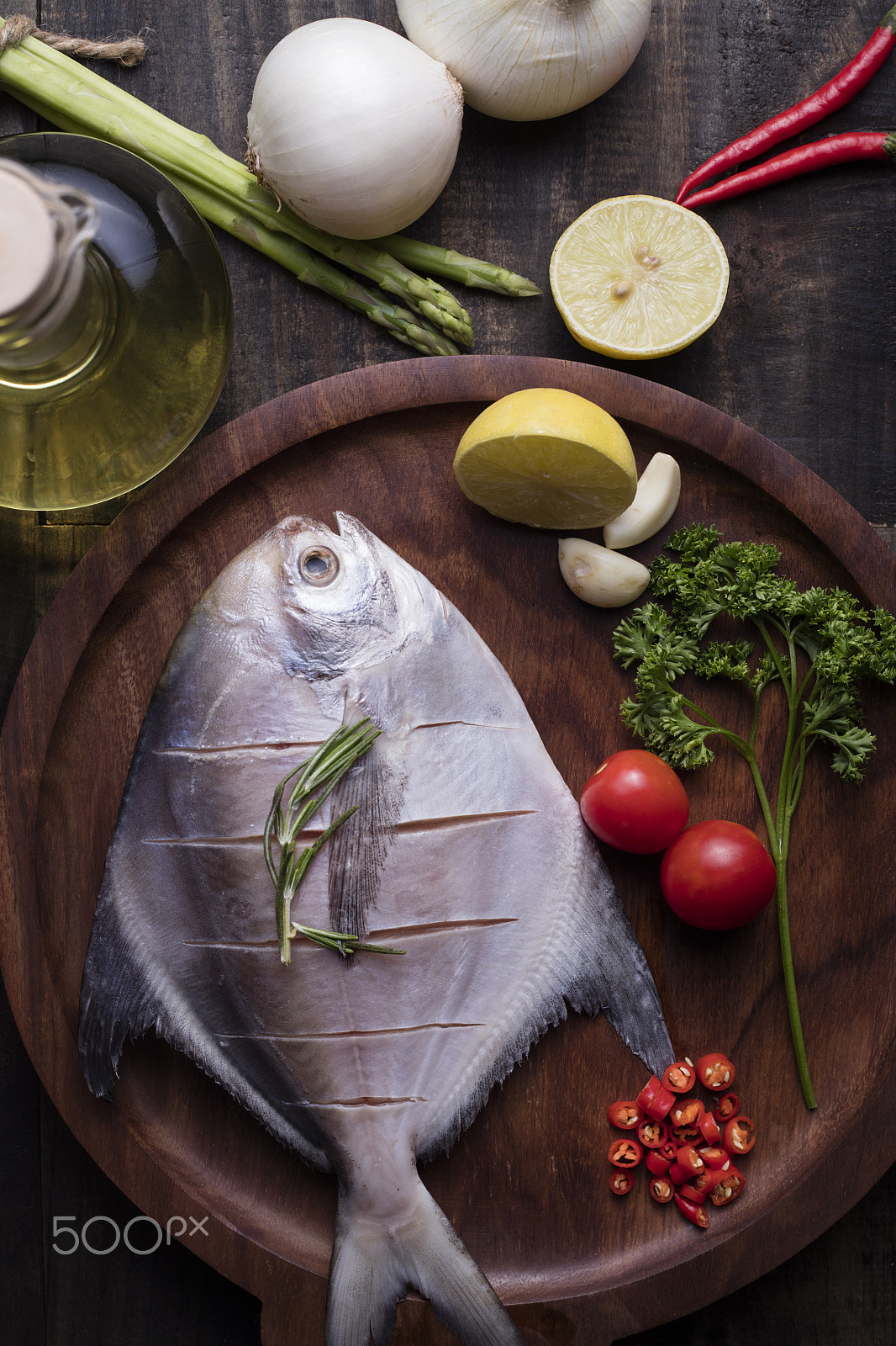 Canon EOS 5DS R + Canon EF 50mm F1.8 II sample photo. White pomfret fish photography