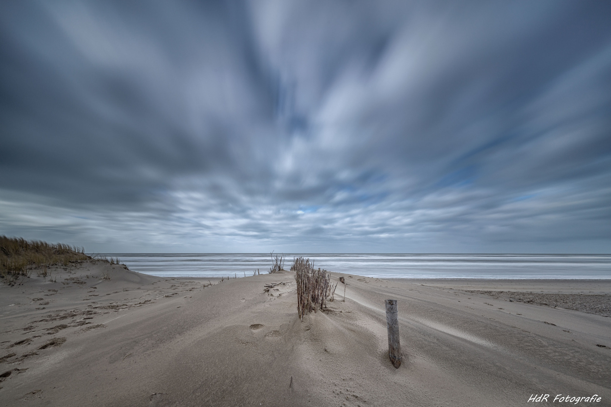 Canon EOS 6D + Canon EF 300mm f/2.8L sample photo. Wind, sea and sand photography