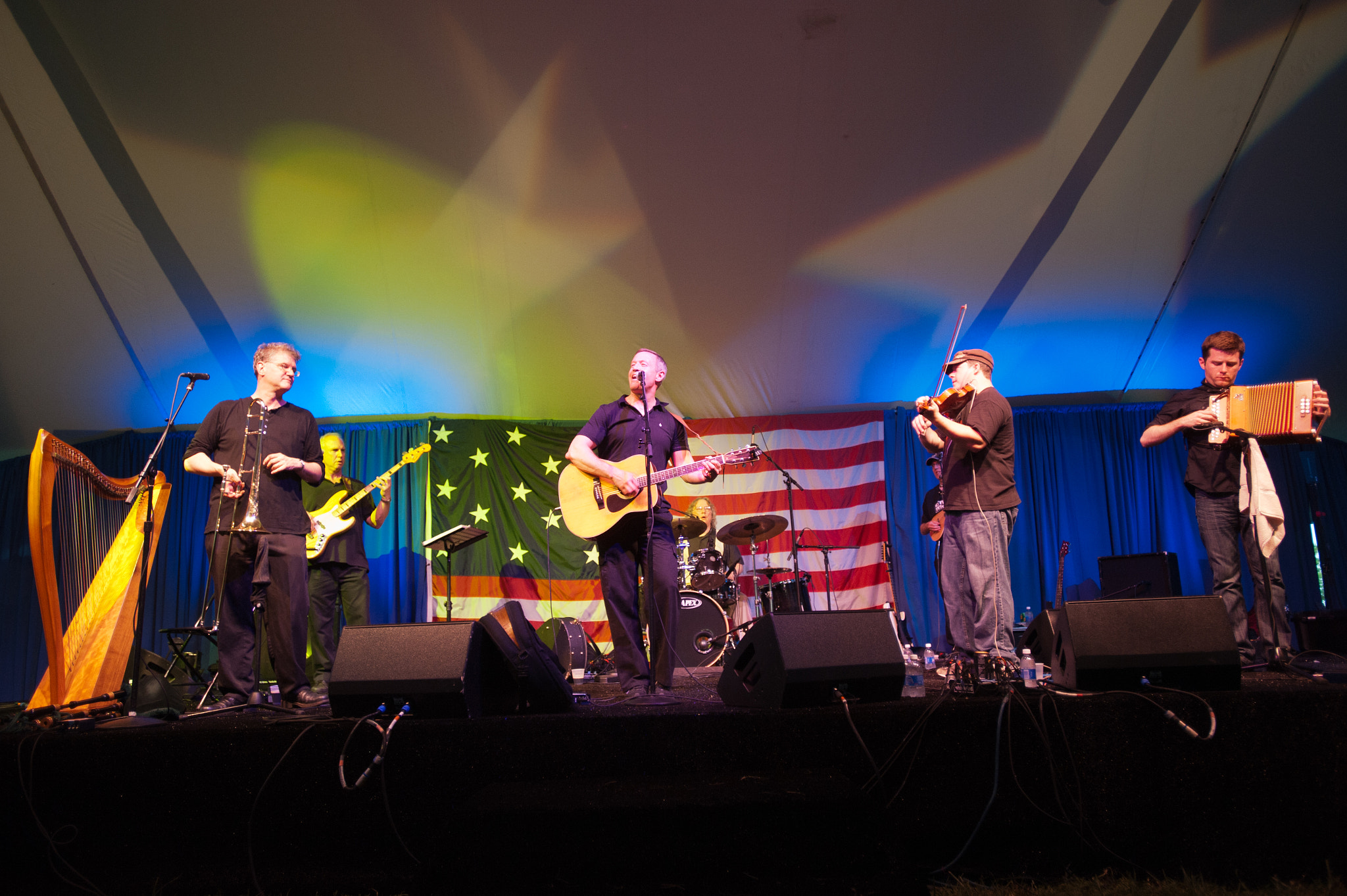 Nikon AF-S Nikkor 17-35mm F2.8D ED-IF sample photo. Governor o'malley and his band at ft mchenry photography