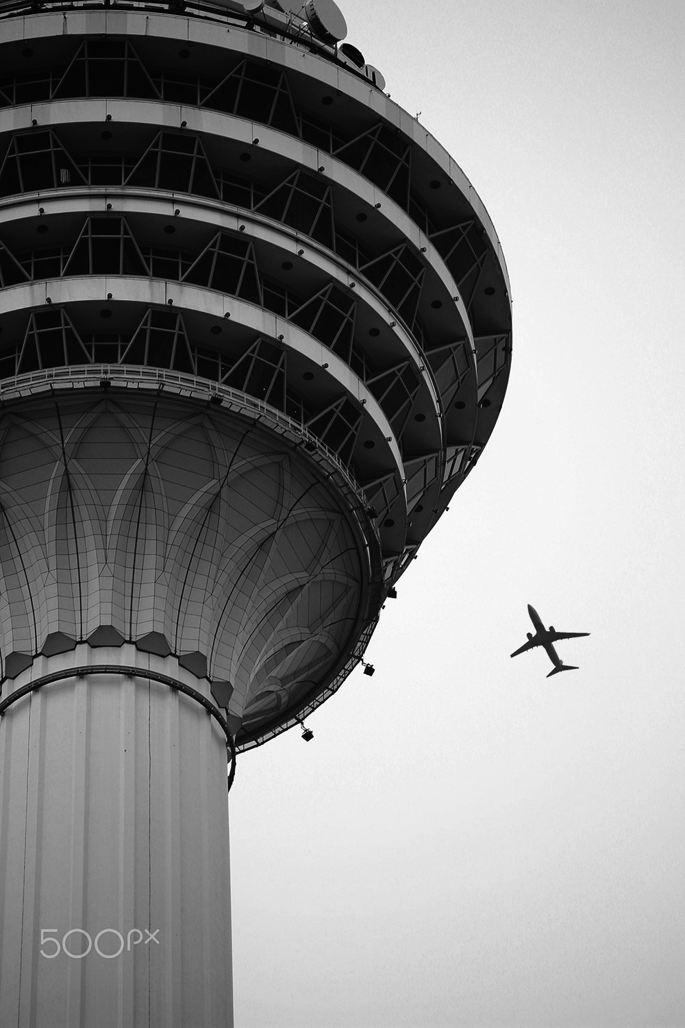 Canon EF-S 55-250mm F4-5.6 IS STM sample photo. Kl tower in monochrome photography