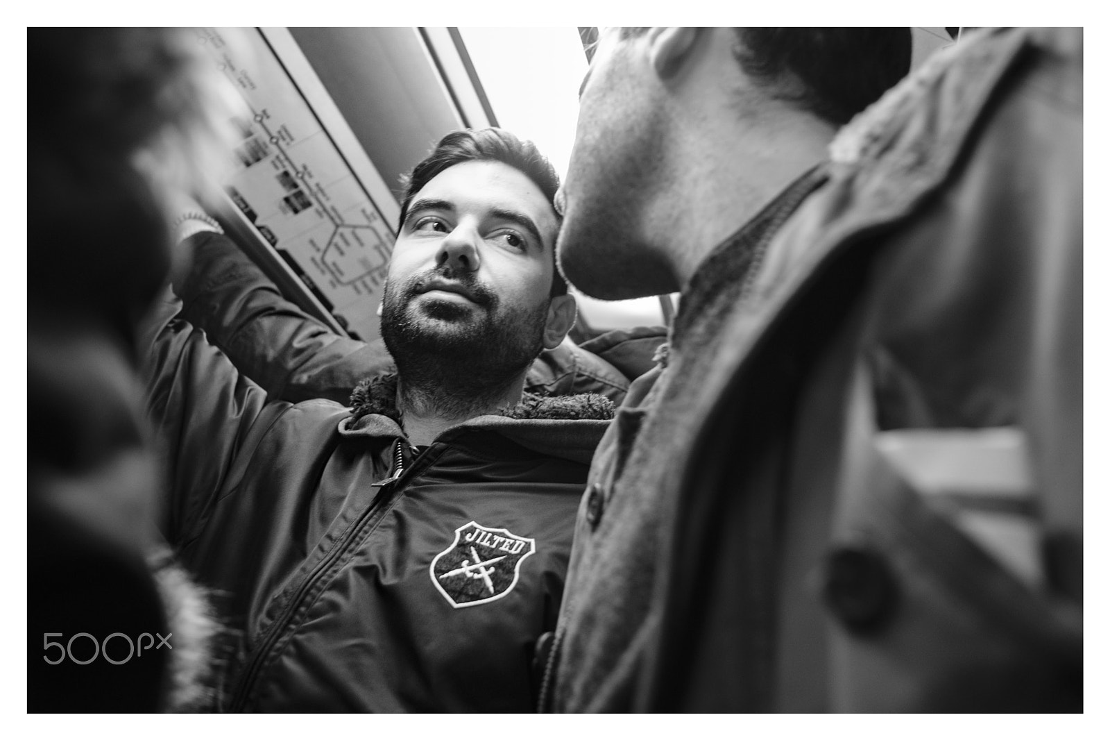 Fujifilm X-Pro2 + Fujifilm XF 23mm F1.4 R sample photo. Mates, london underground photography