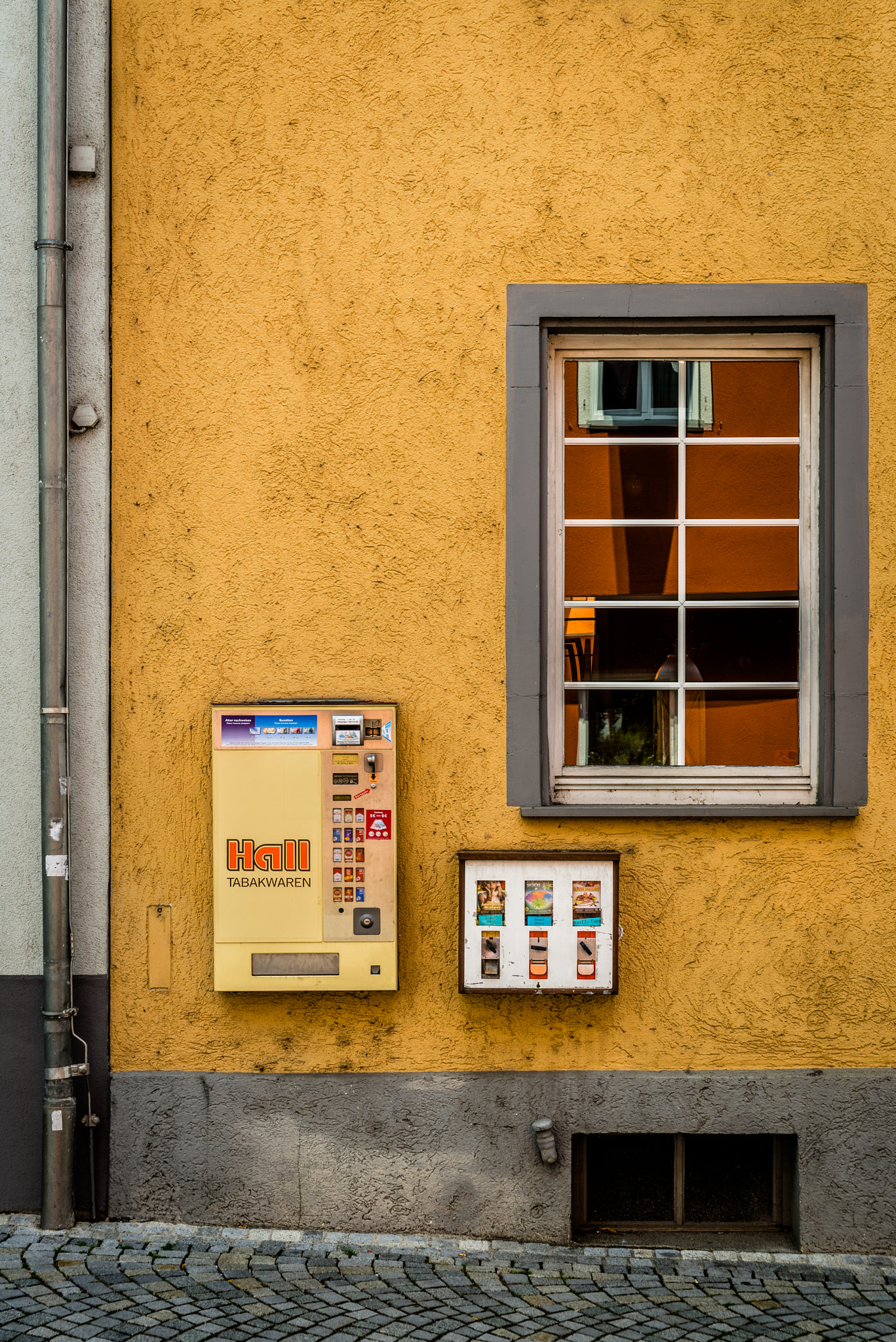 Sigma 24-70mm F2.8 EX DG HSM sample photo. Cigarettes & candy photography