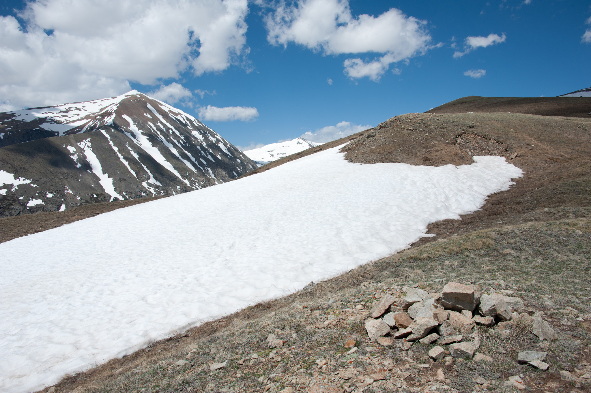 Nikon D700 sample photo. Colorado mountains with blue sky photography
