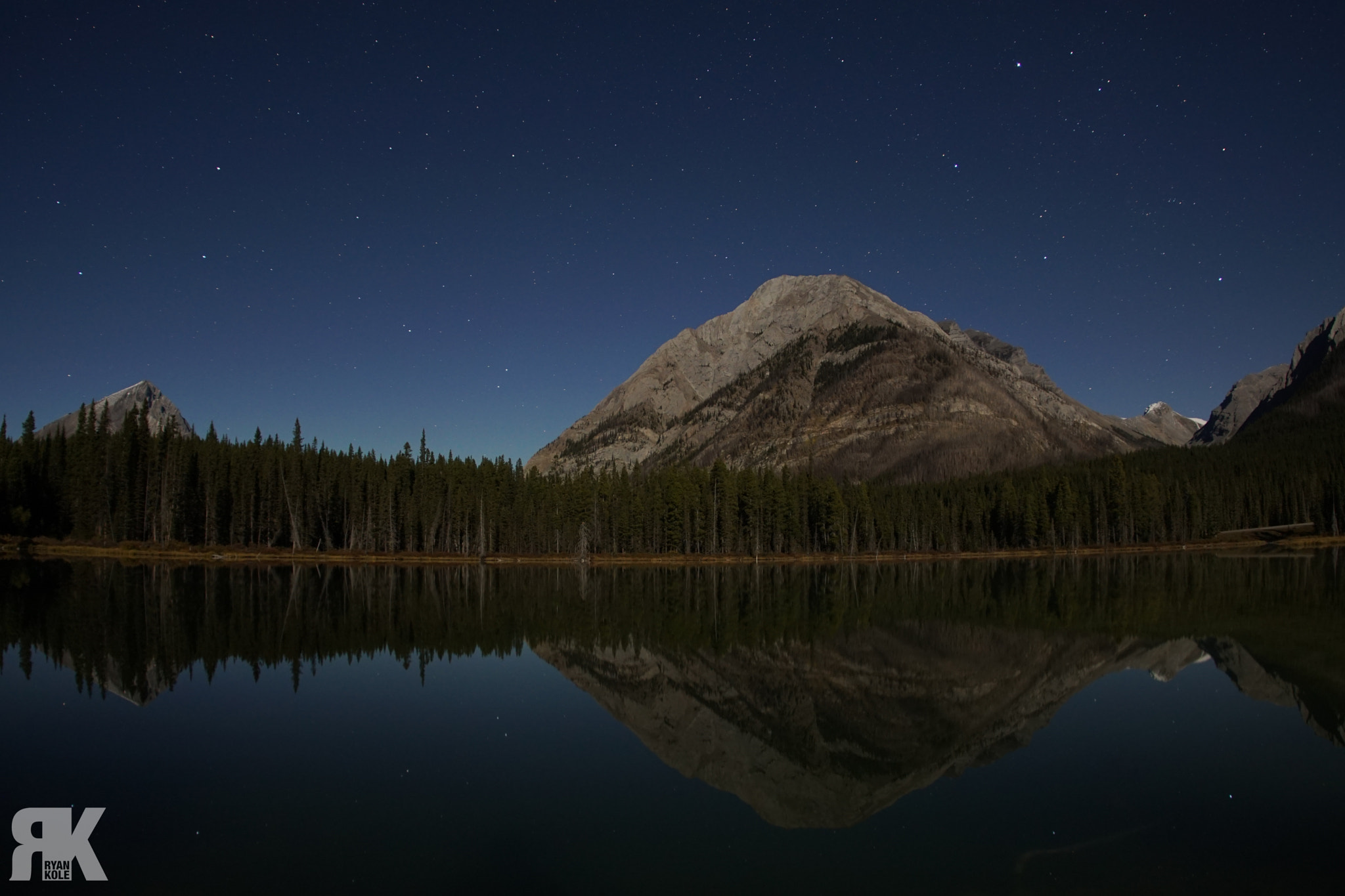 Sony 16mm F2.8 Fisheye sample photo. Buller pond photography