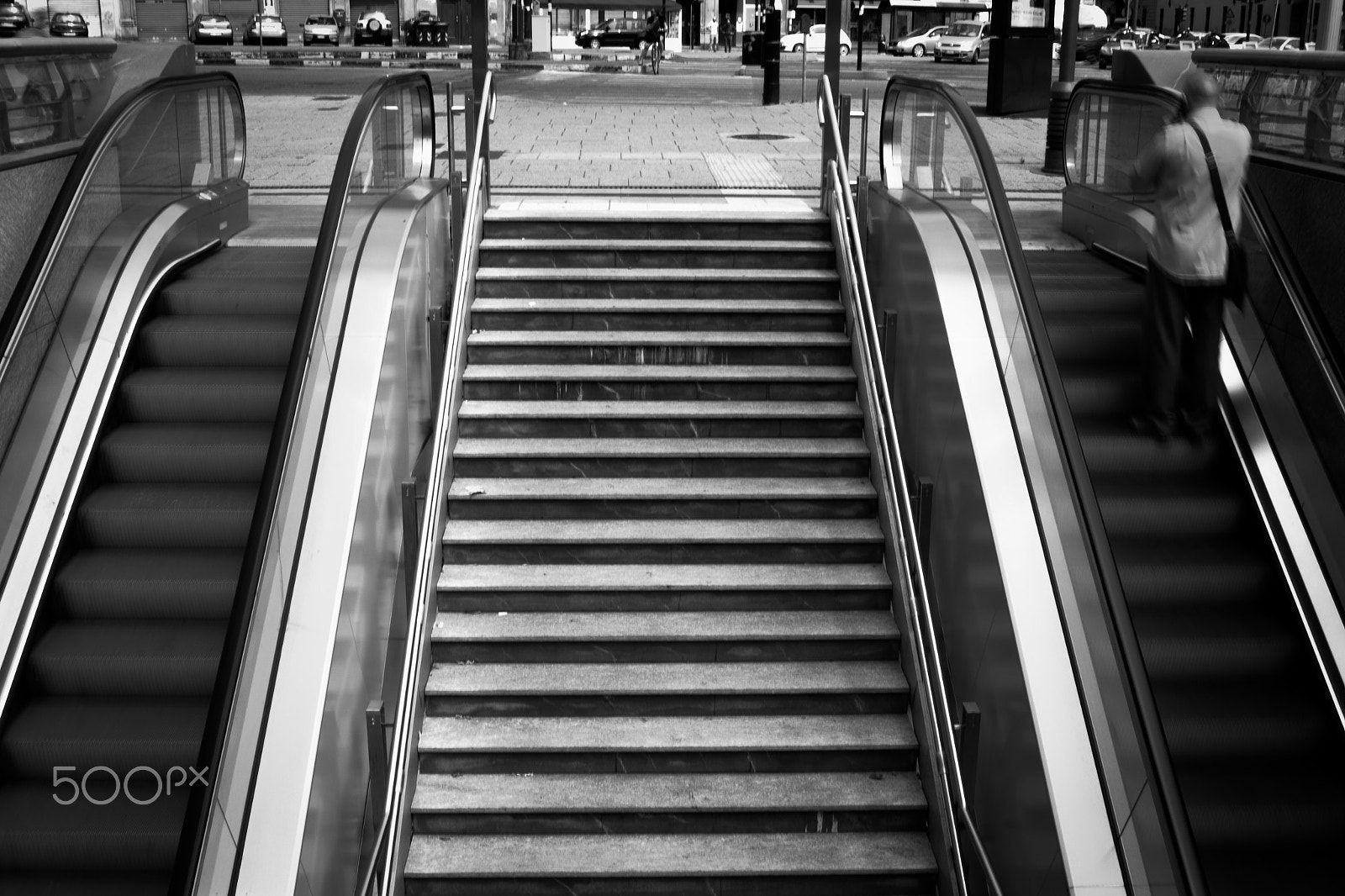 Canon EOS 1200D (EOS Rebel T5 / EOS Kiss X70 / EOS Hi) + Canon EF-S 24mm F2.8 STM sample photo. Metro stairs in turin, italy photography