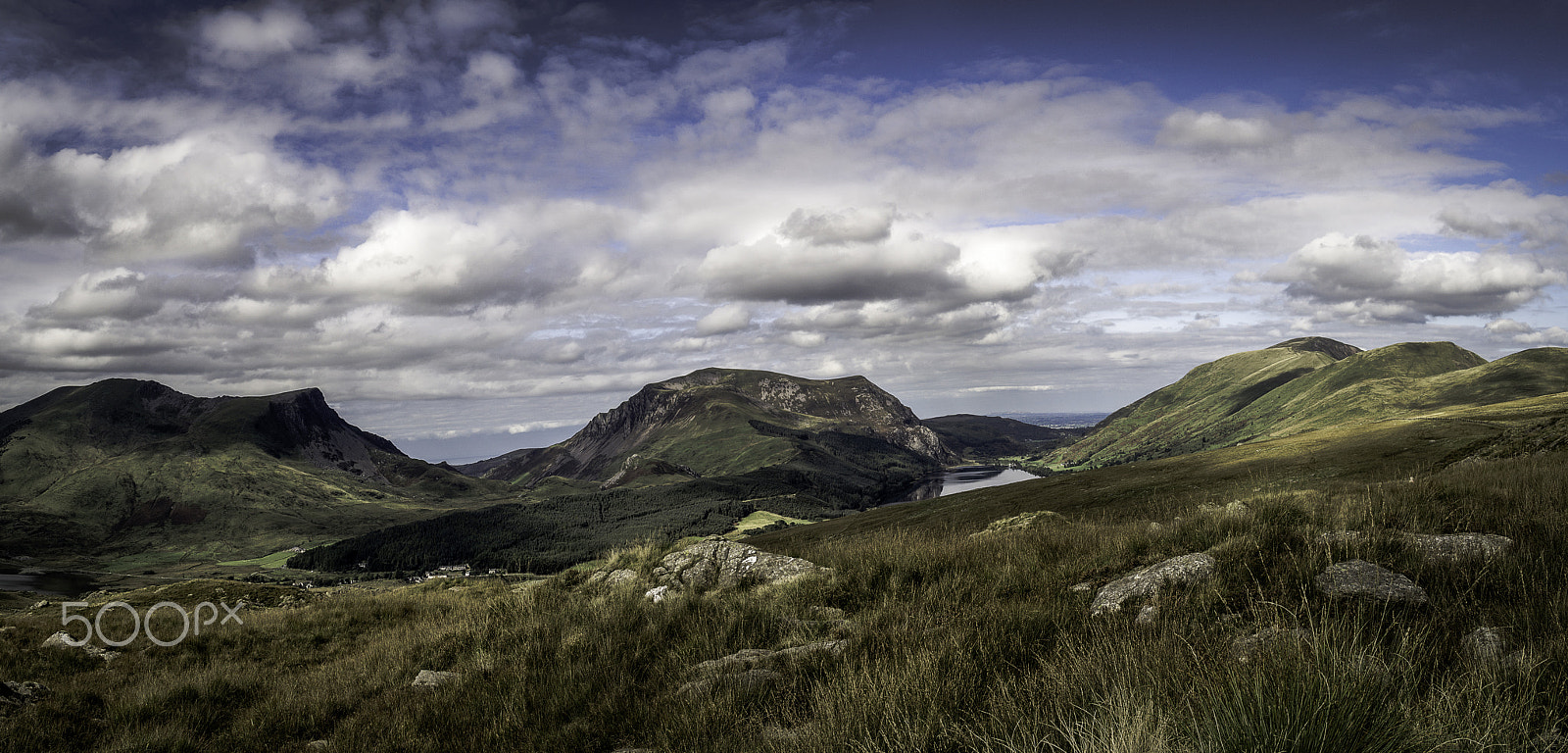 Sony a6000 + Sony E 18-200mm F3.5-6.3 OSS sample photo. Wales peaks photography