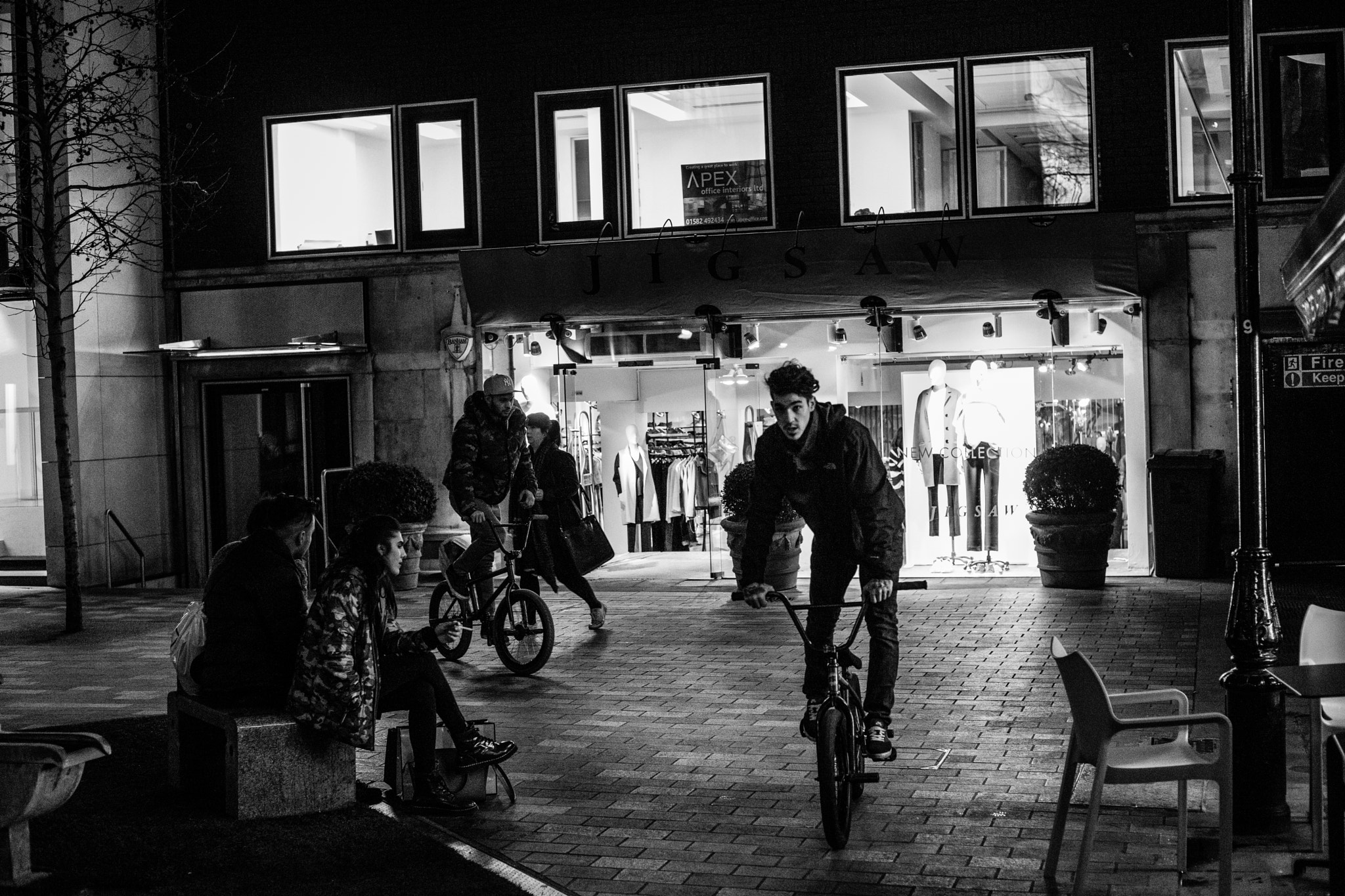 E 50mm F2 sample photo. Bmx photography